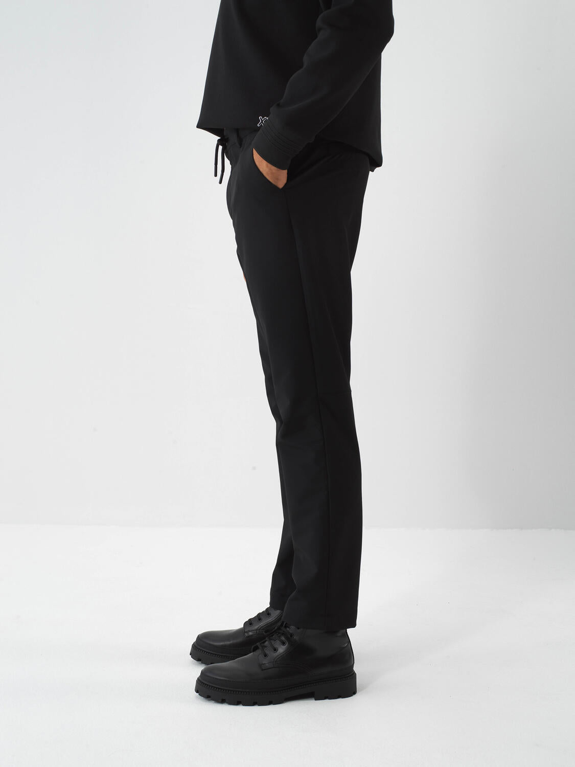Xint Black Flexible Textured Regular Fit Jogger Pants