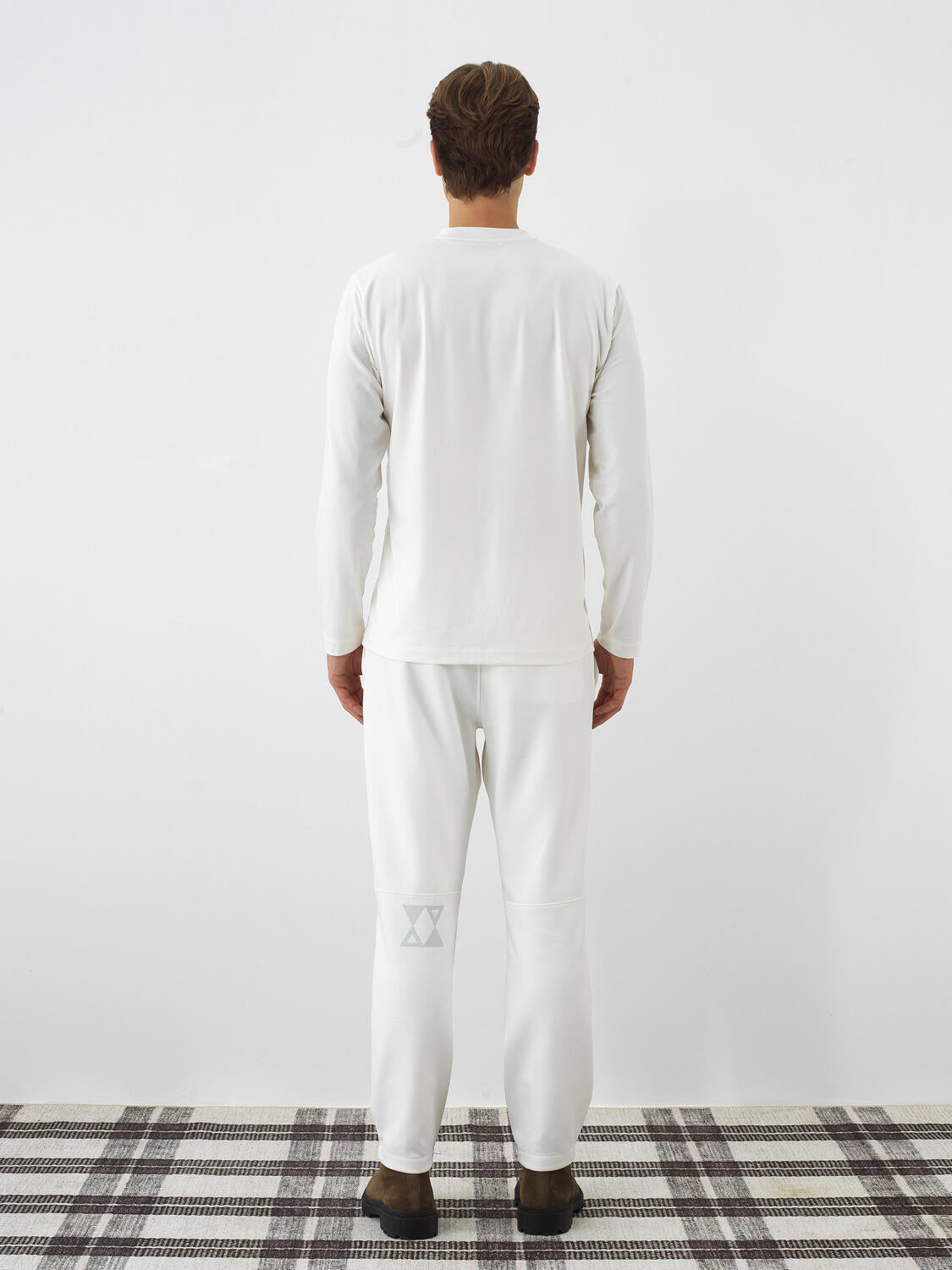 Xint Offwhite Flexible Textured Regular Fit Sweater