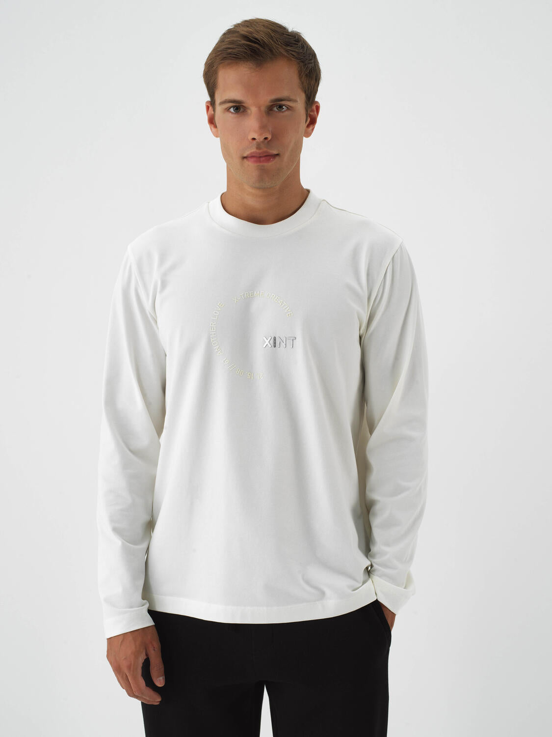 Xint Regular Fit Long Sleeve Offwhite Pullover