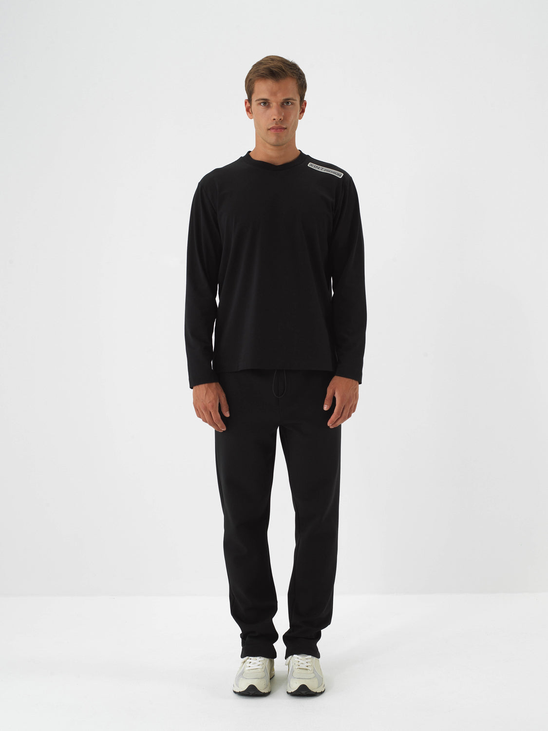 Xint Cotton Black Regular Fit Long Sleeve Pullover