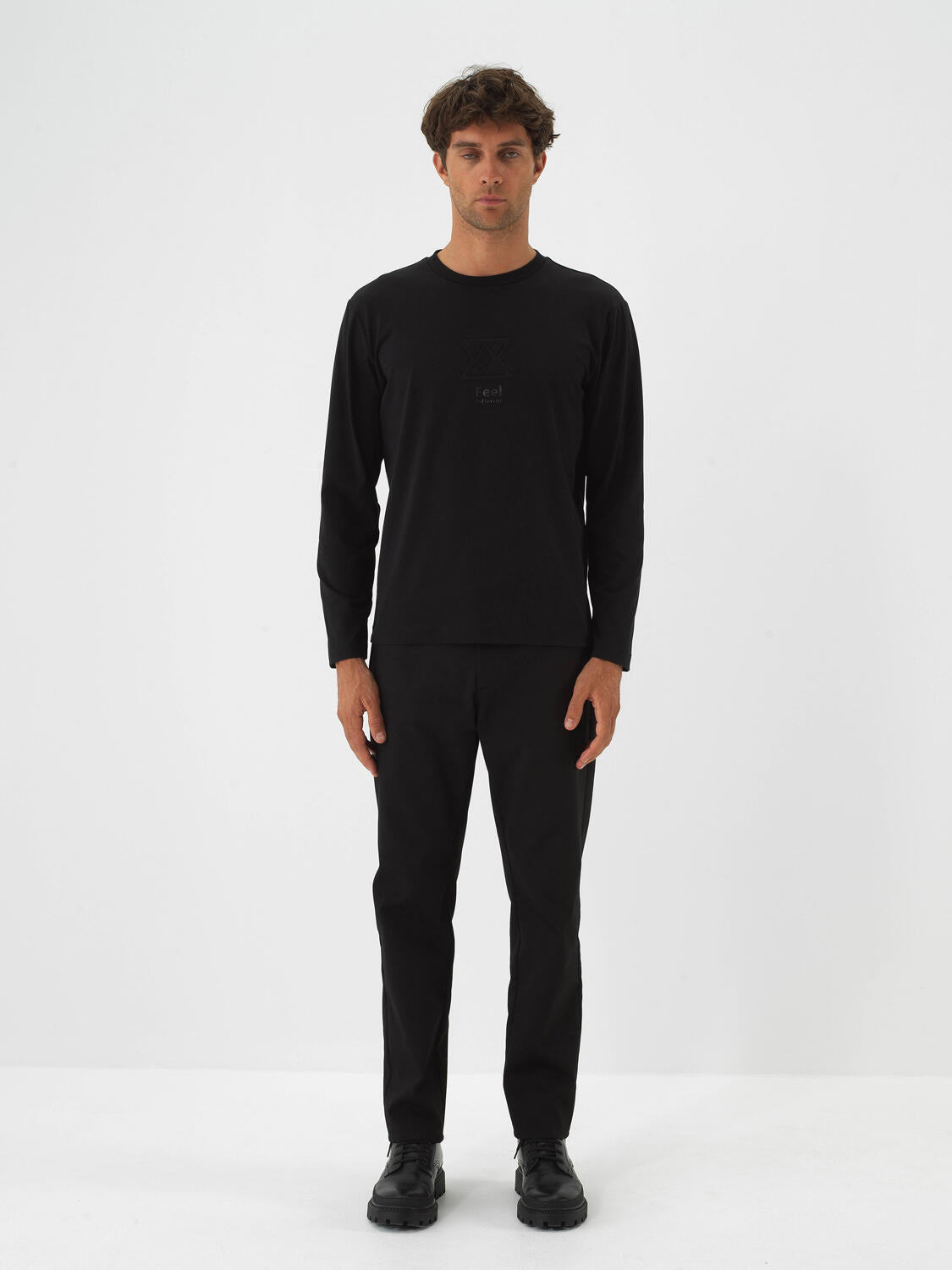 Xint Black Regular Fit Long Sleeve Pullover