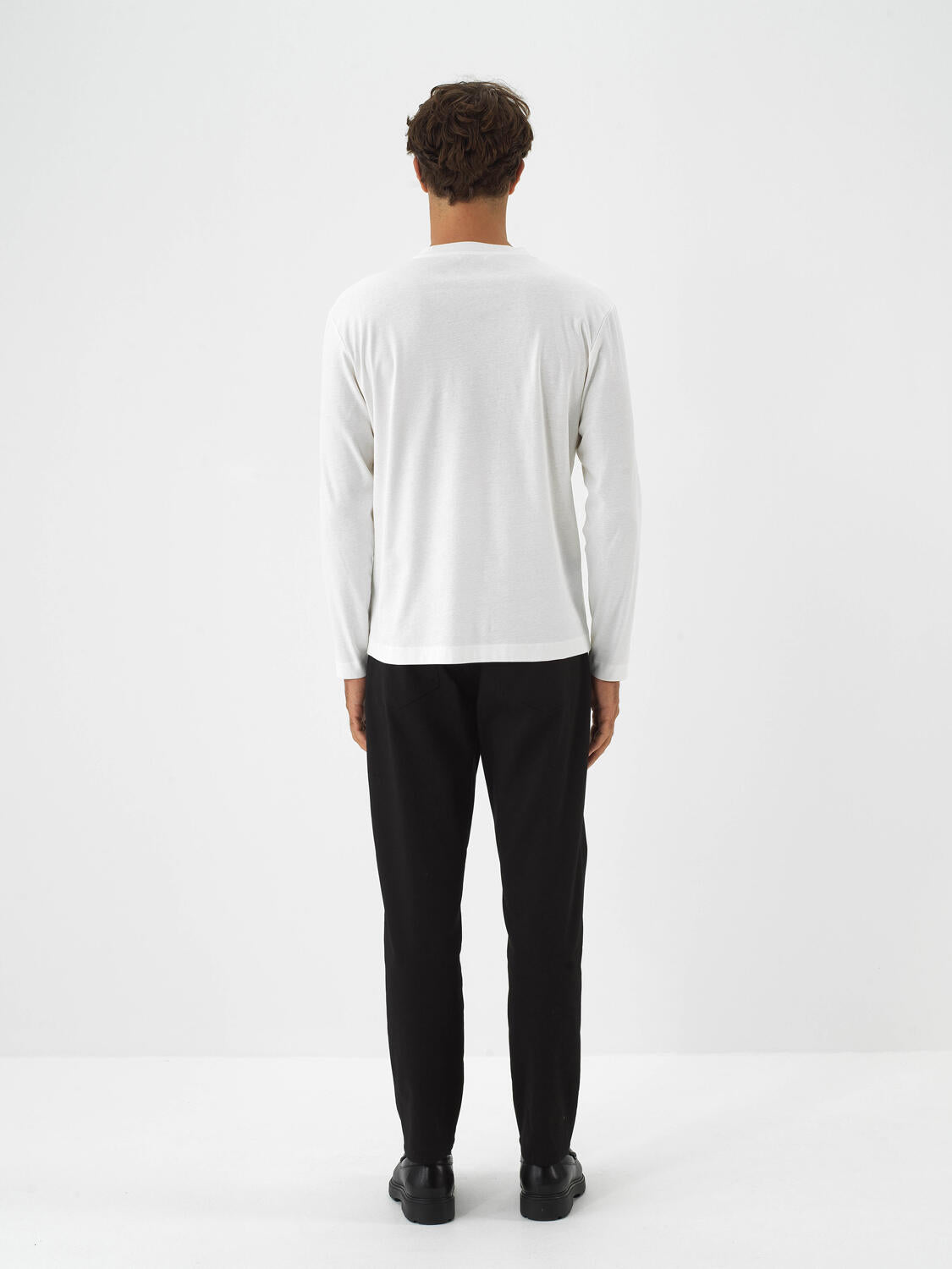 Xint Off.White Textured Regular Fit T-Shirt