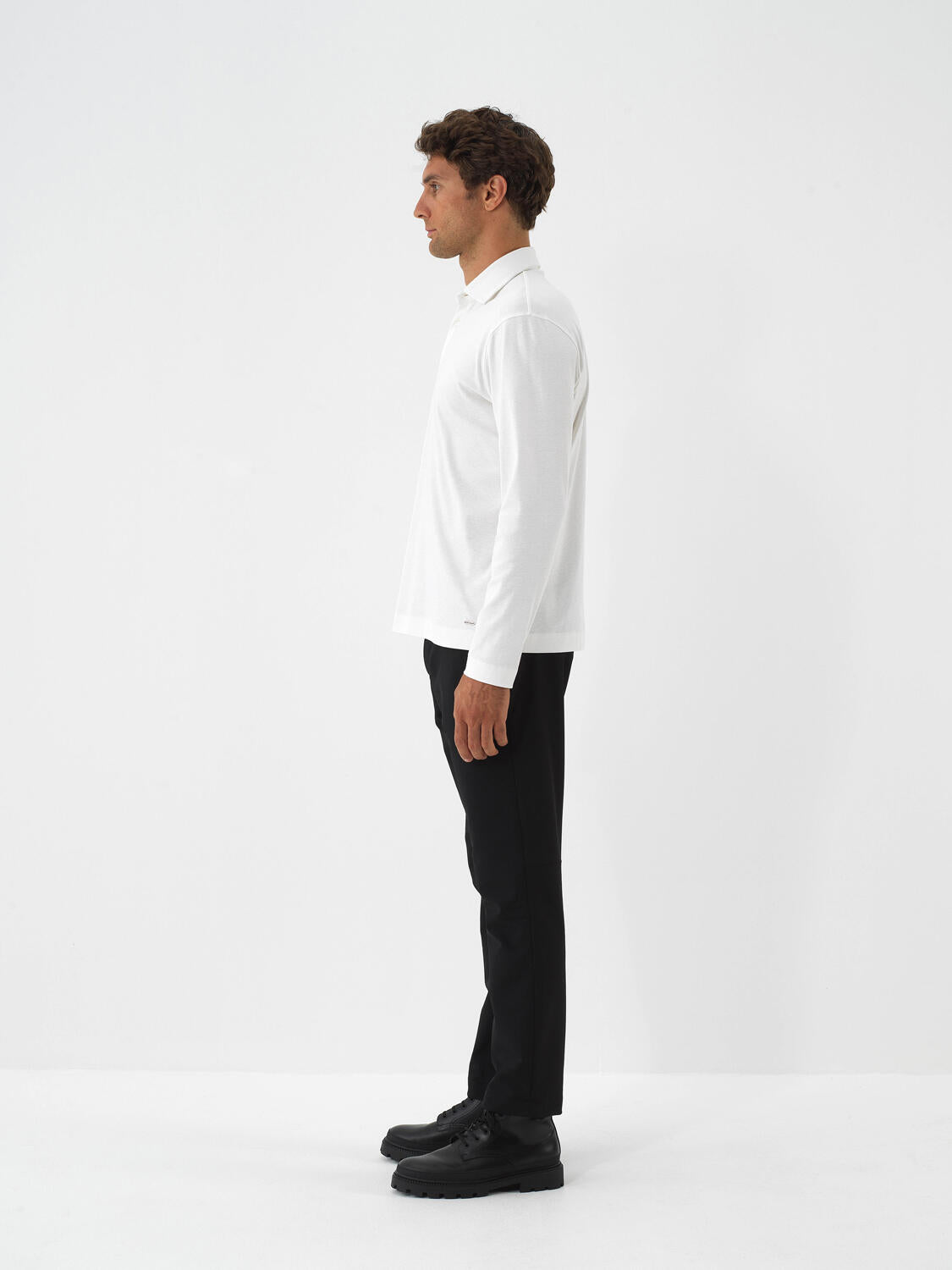 Xint Off.White Textured Regular Fit T-Shirt