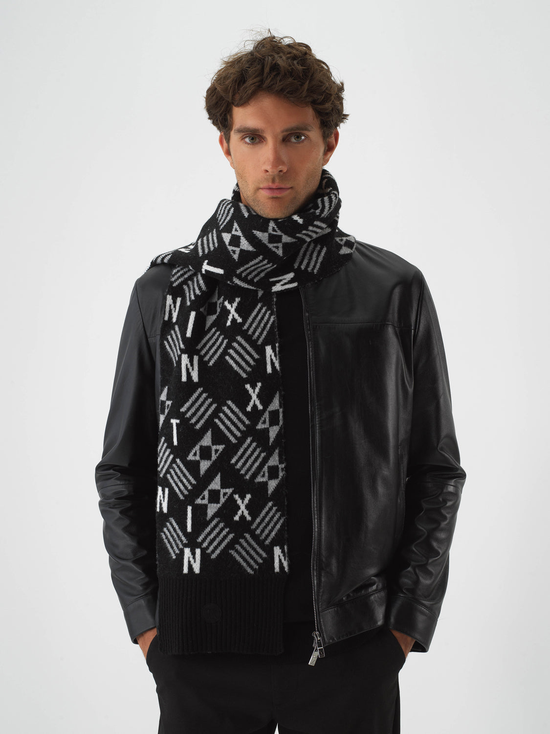 Xint Black Natural Wool Textured Standard Fit Scarf