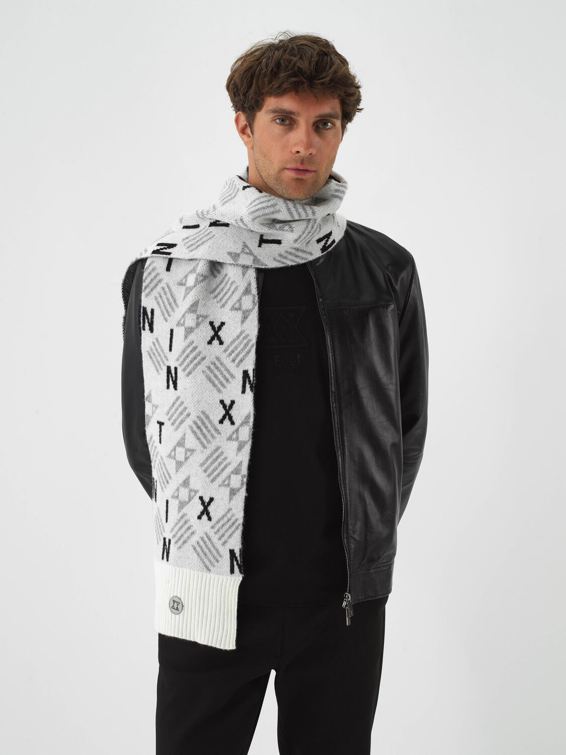 Xint Offwhite Natural Wool Textured Standard Fit Scarf