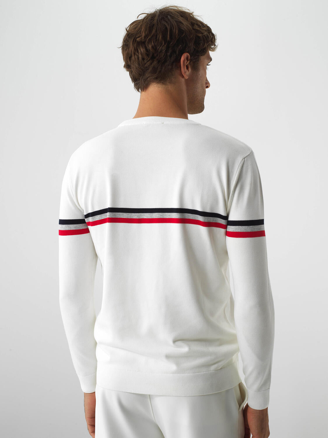 Xint Offwhite Regular Fit Sweater