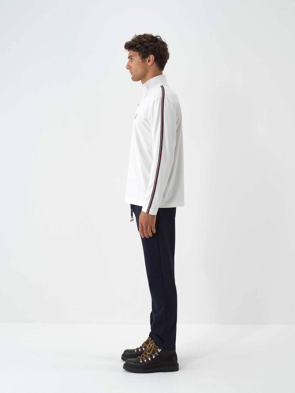 Xint Offwhite Flexible Textured Regular Fit Sweater