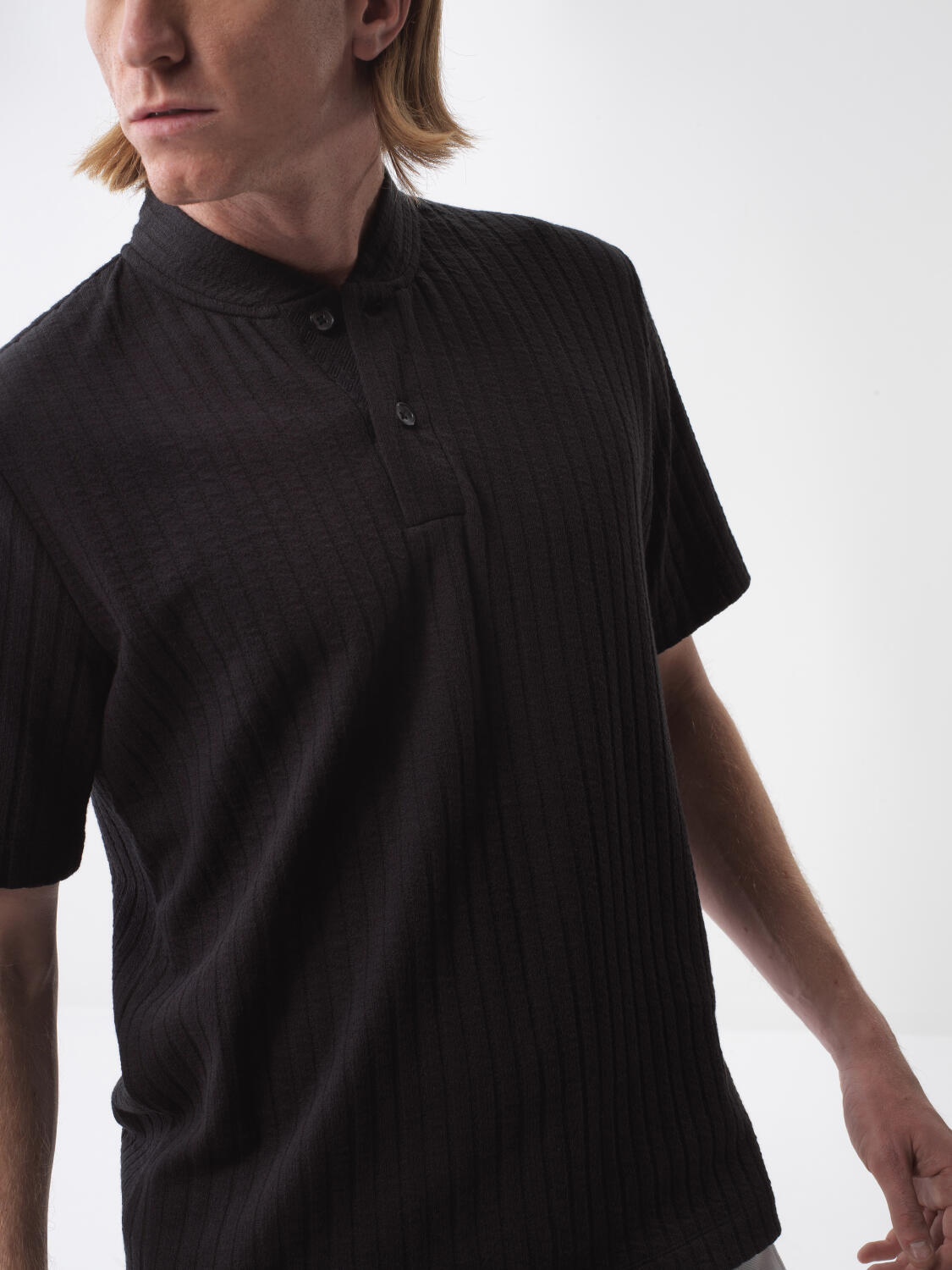 Xint Black Regular Fit Cotton Polo With Wing Collar