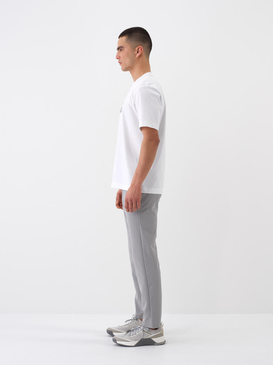 Xint White Regular Fit Cotton T-Shirt With Front Design