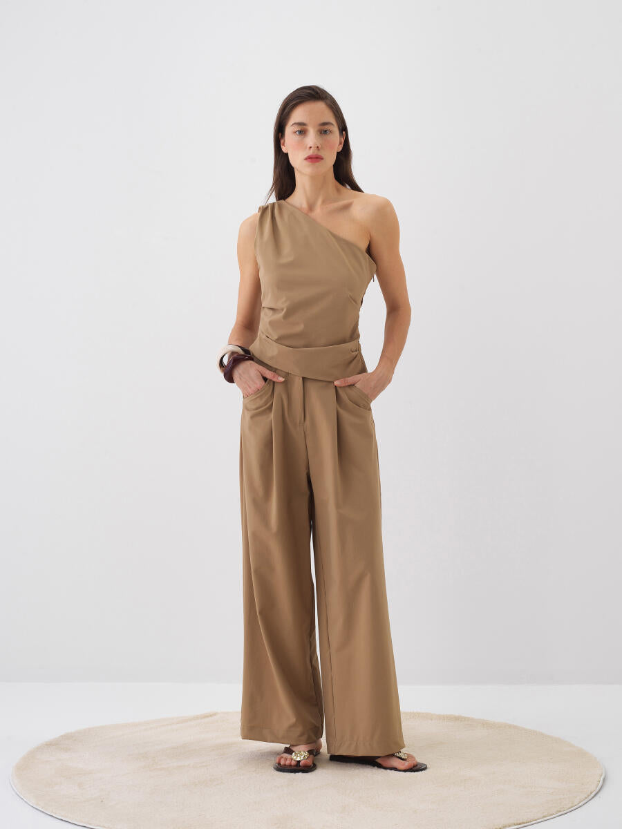 Xint Camel Regular Fit Top