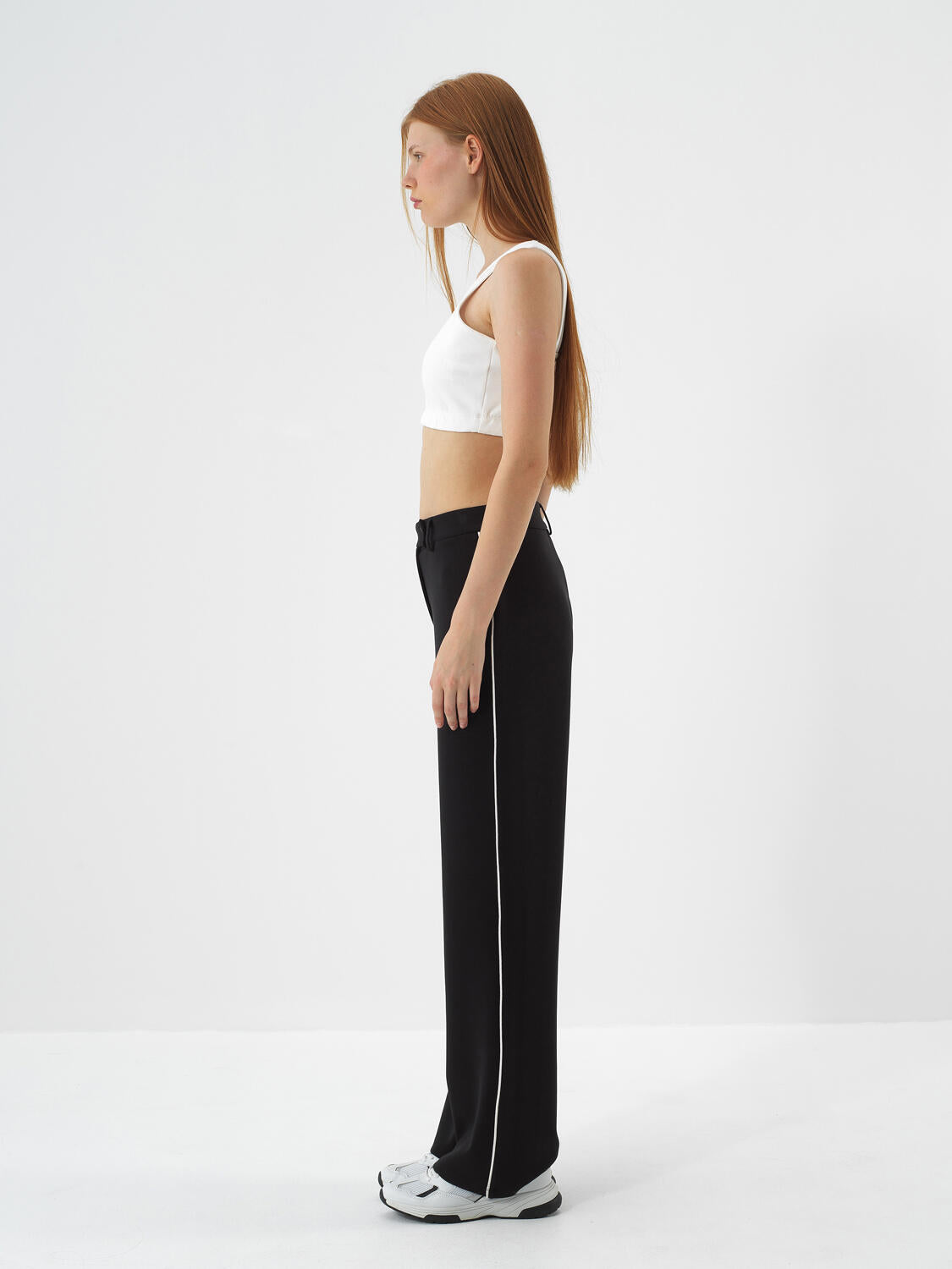 Xint Offwhite Cotton Textured Regular Fit Crop Top