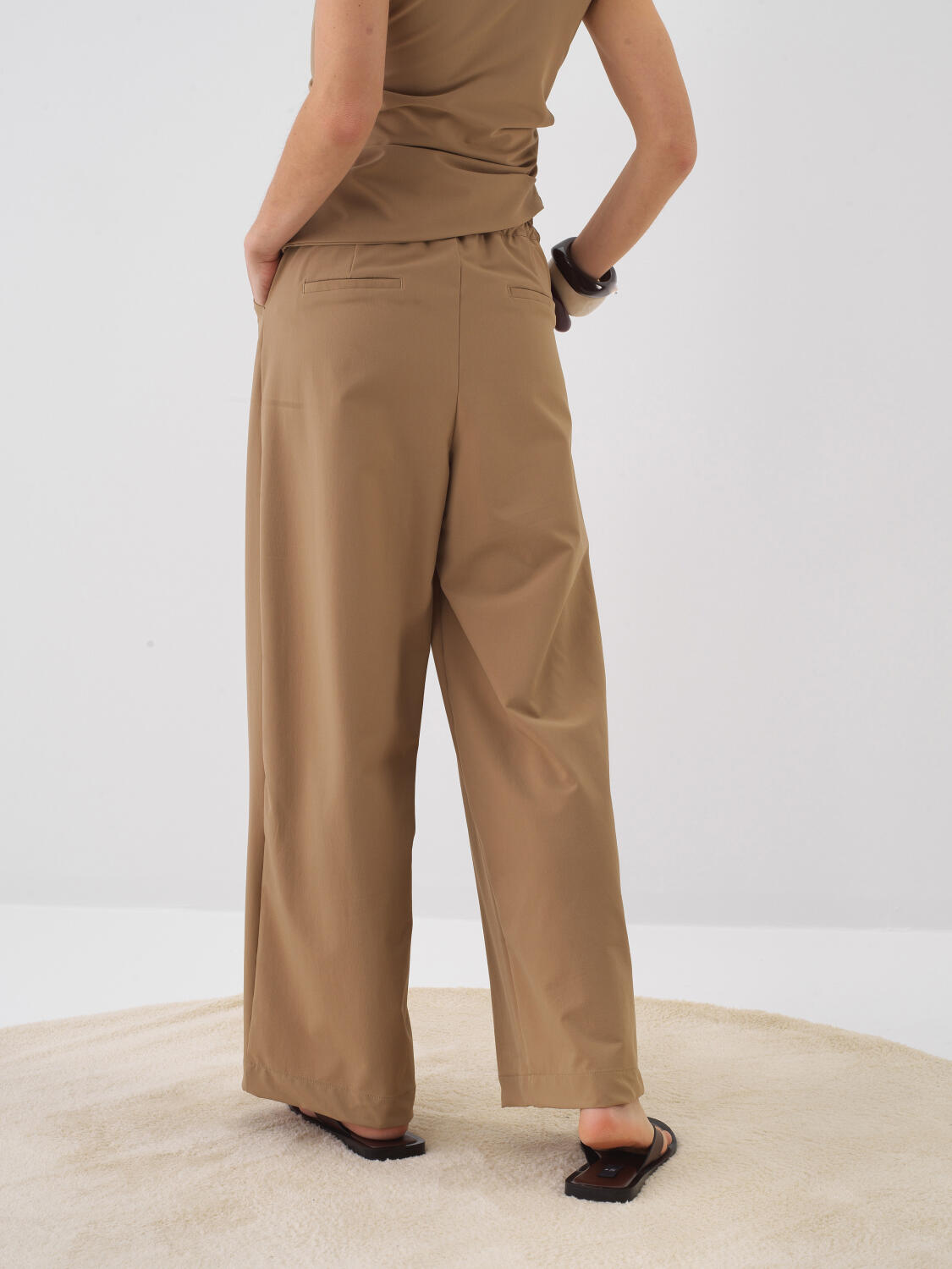 Xint Camel Oversize Pant