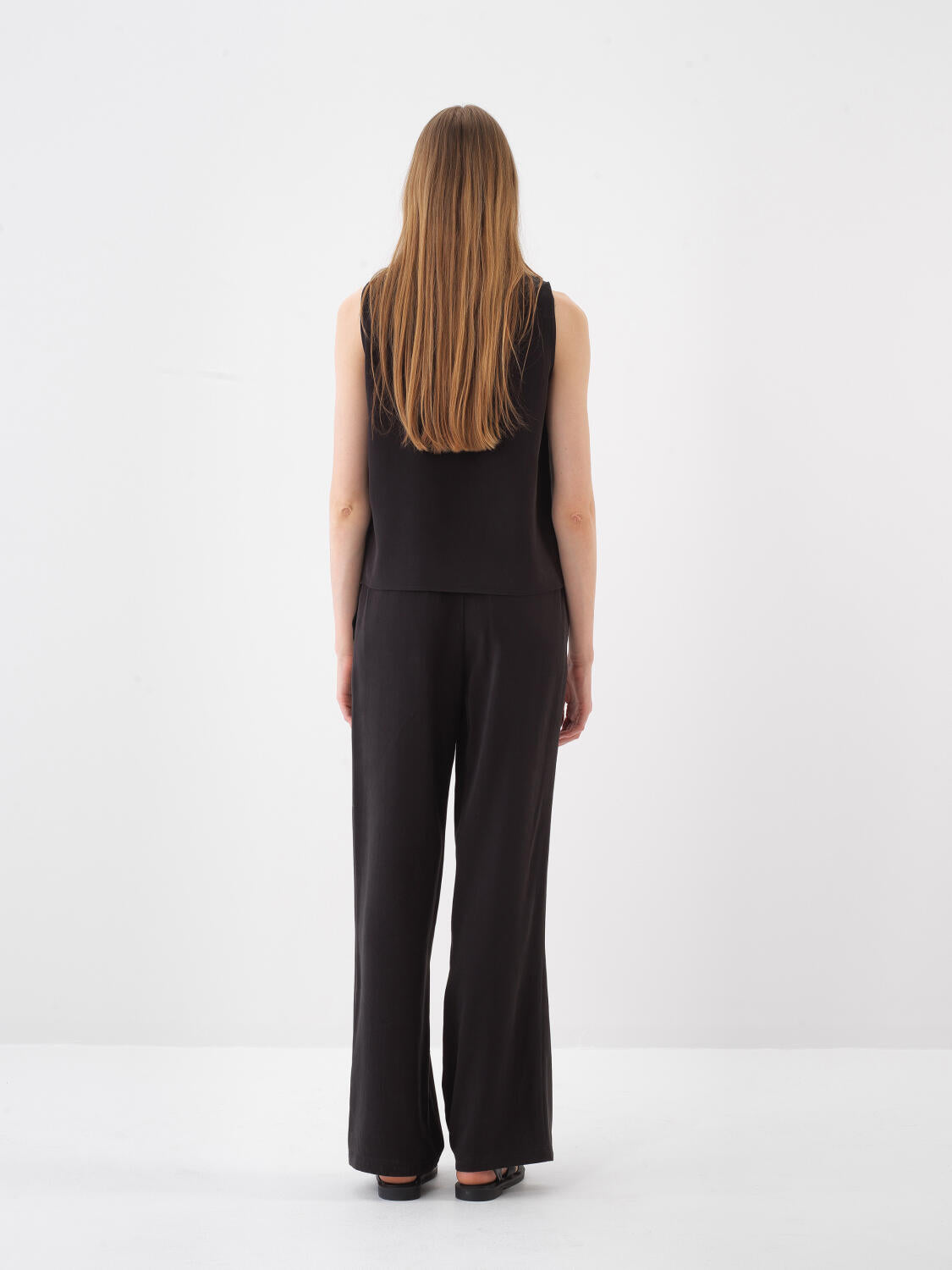 Xint Oversized Black Pant