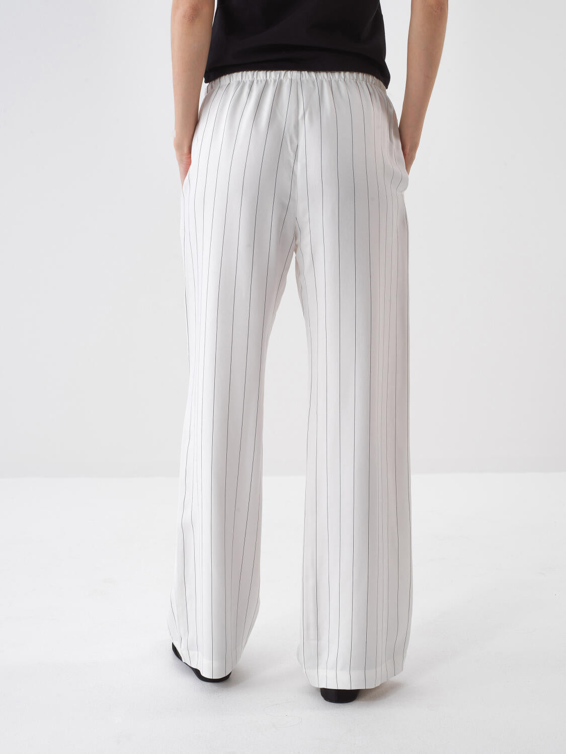 Xint Off White Striped Pant