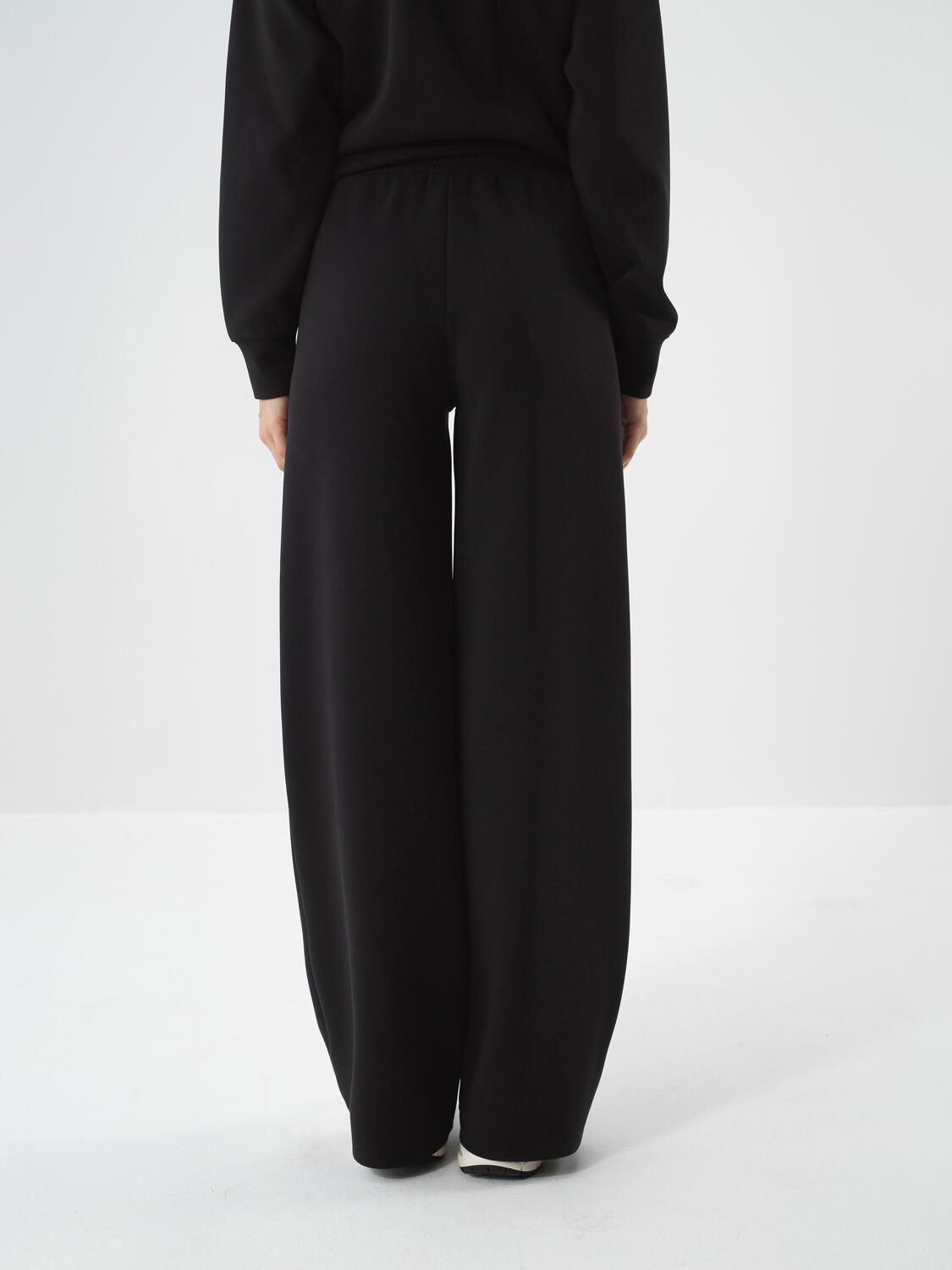 Xint Black Modal Textured Oversized Pant