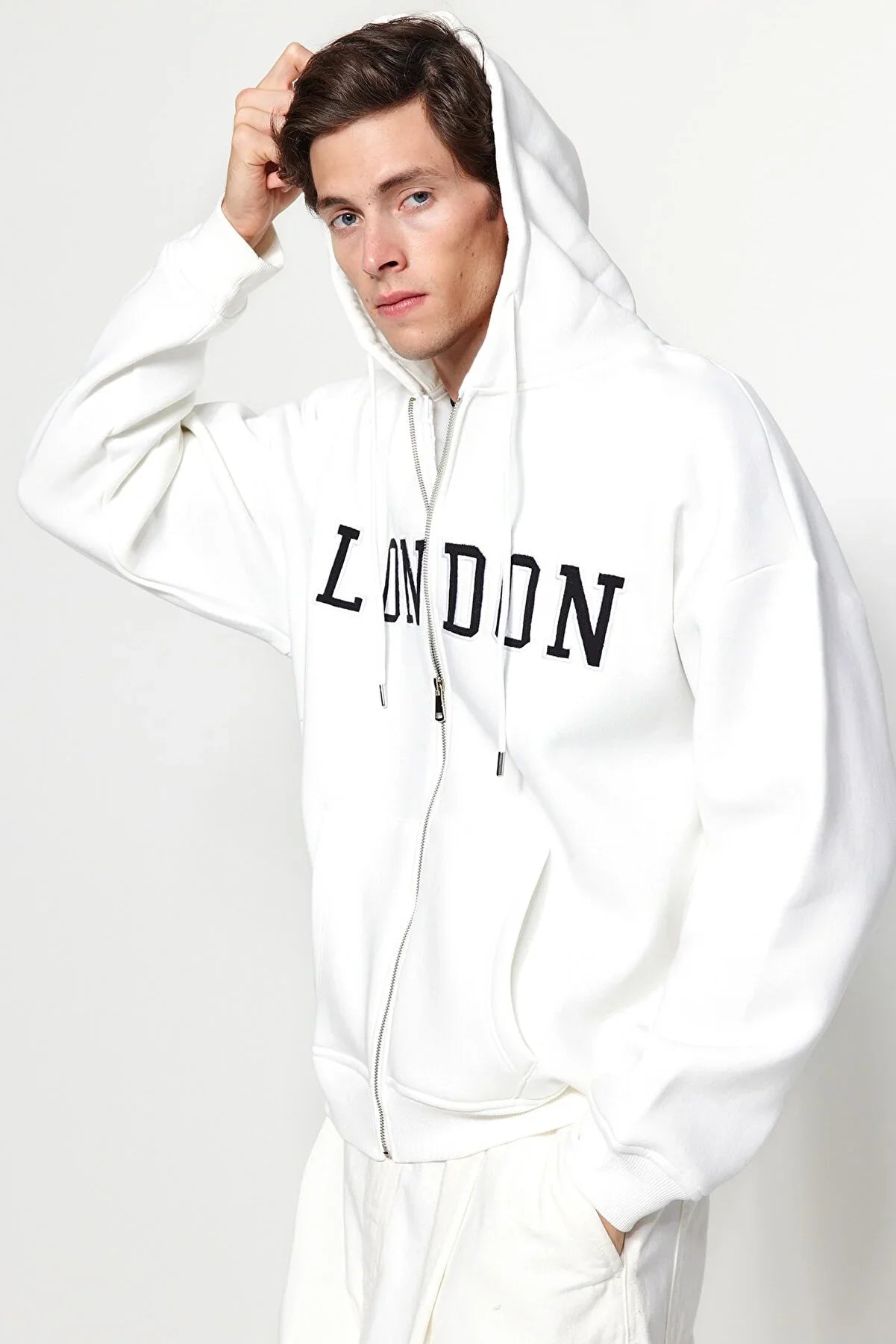 Trendyol "London Printed" Off White Hoodie Jacket