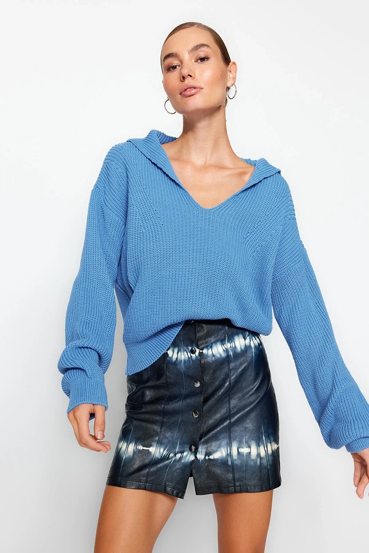 Trendyol Blue Off-Shoulder Sweater