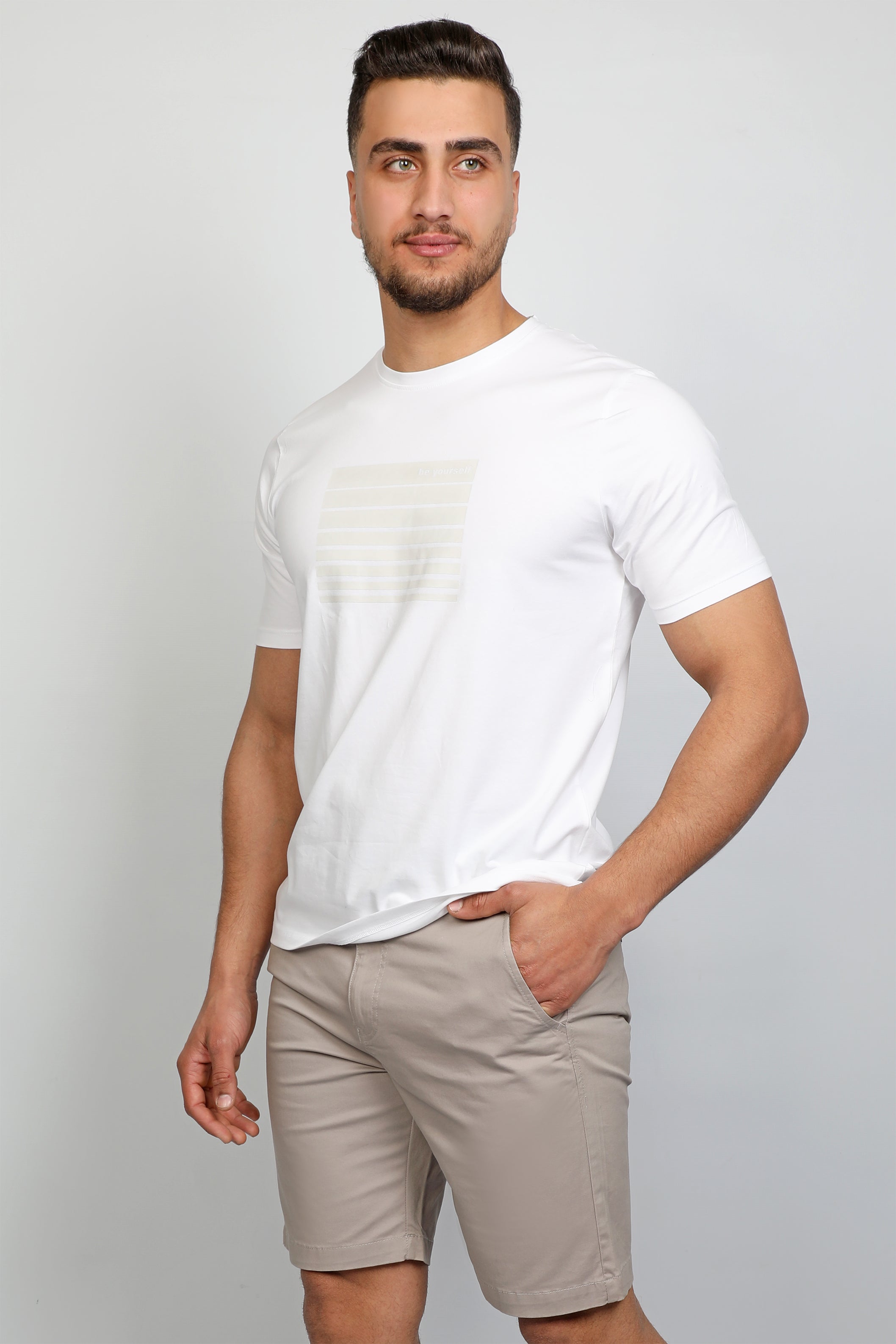 White T-shirt Be Yourself Designed