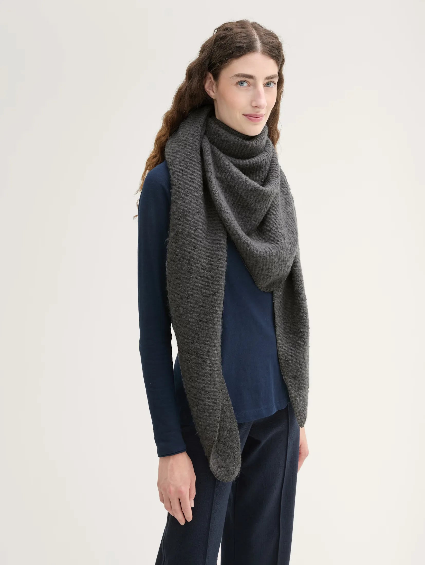 Tom tailor Triangle Anthracite Scarf