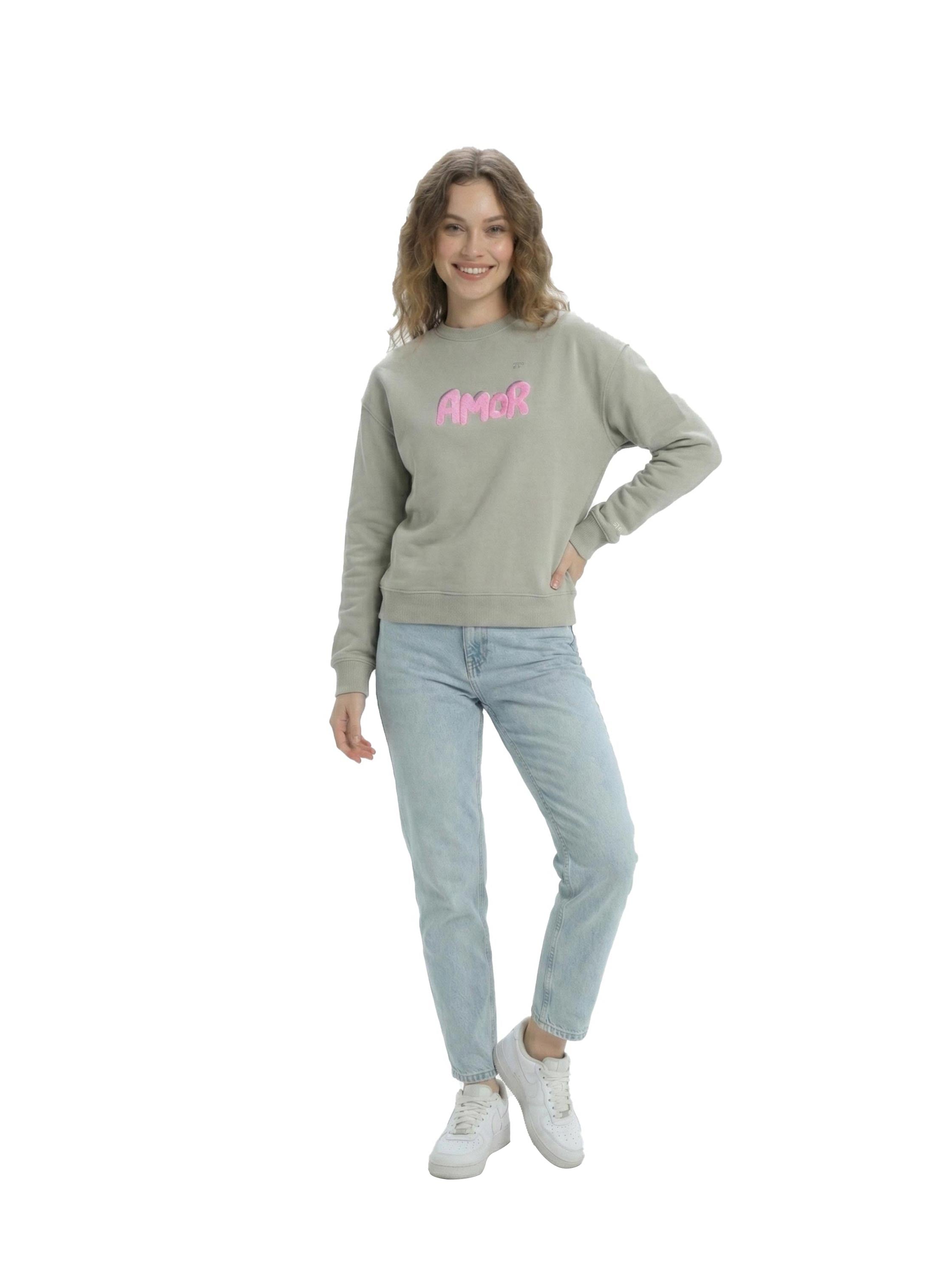 Grey Long Sleeved Sweater With "Amor" Front Design