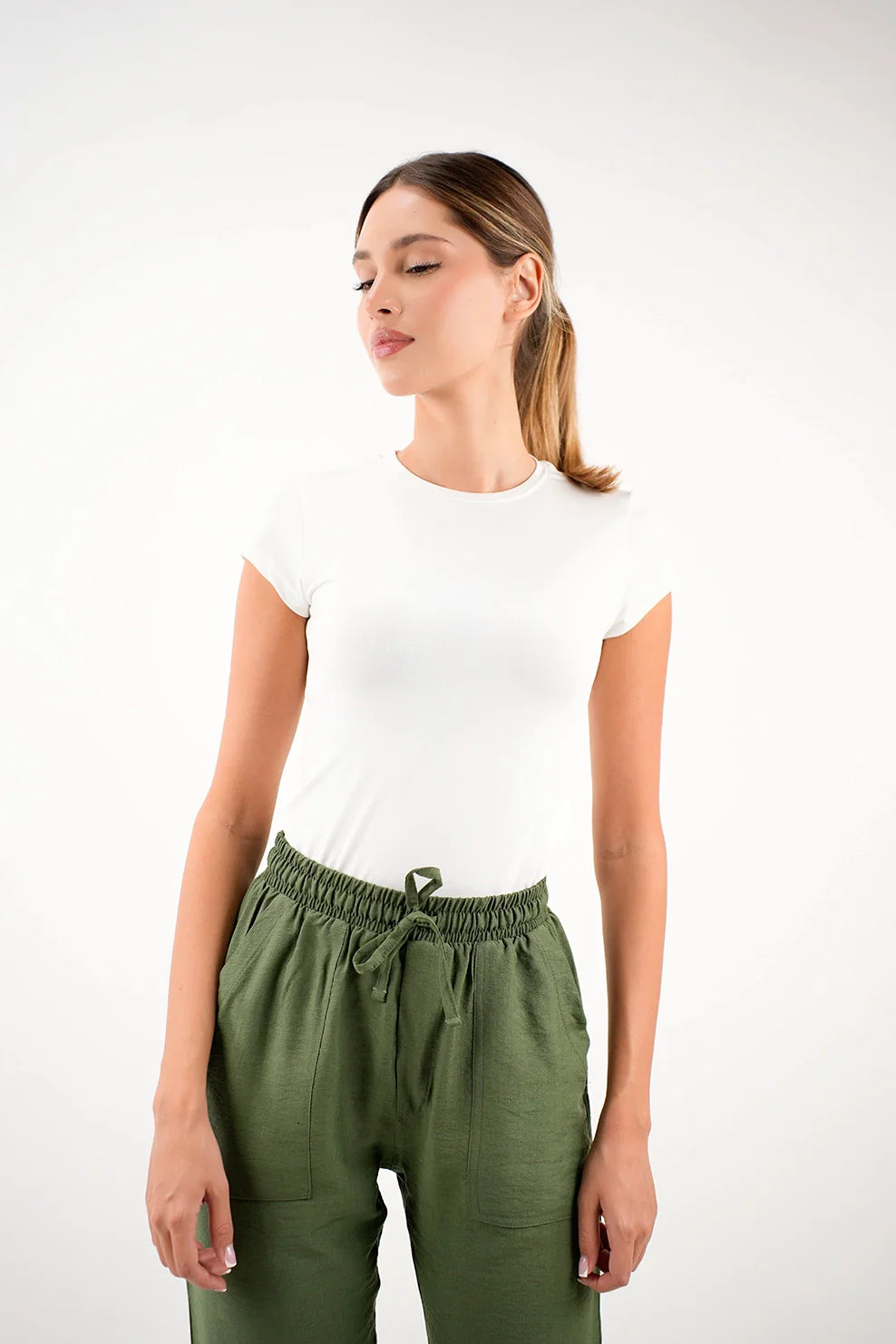 Crew Neck Basic Short Sleeved White