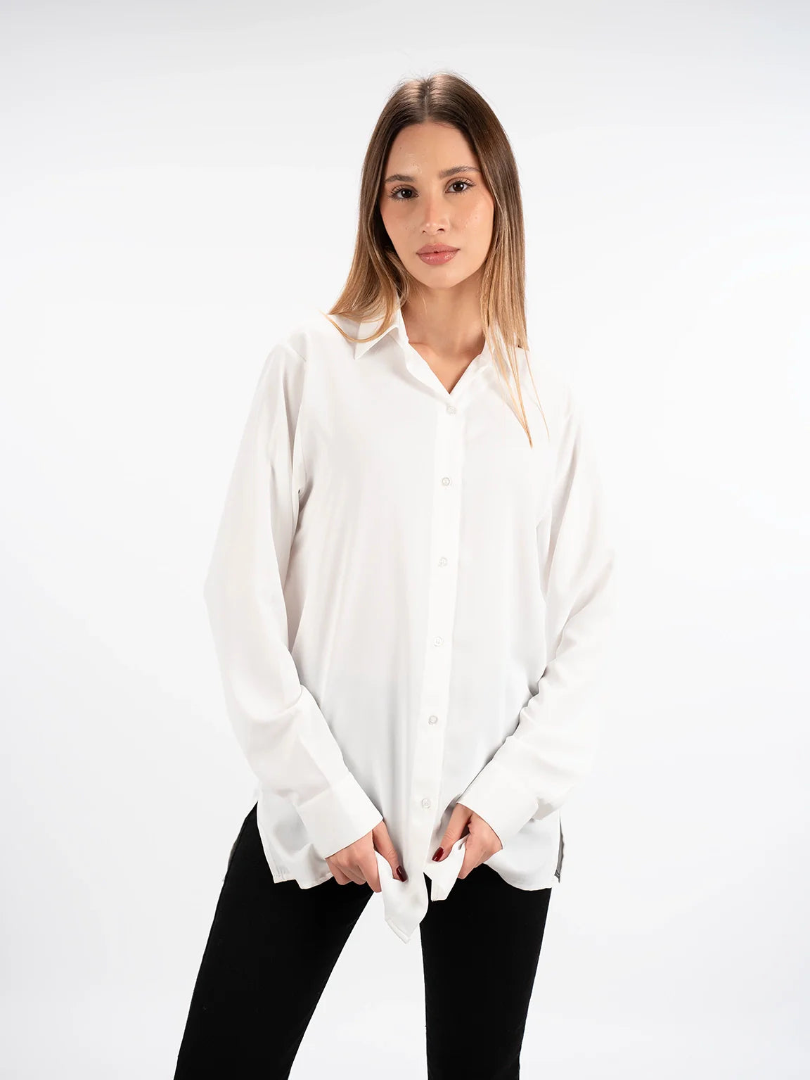 Long Sleeved White Shirt With Button To Close