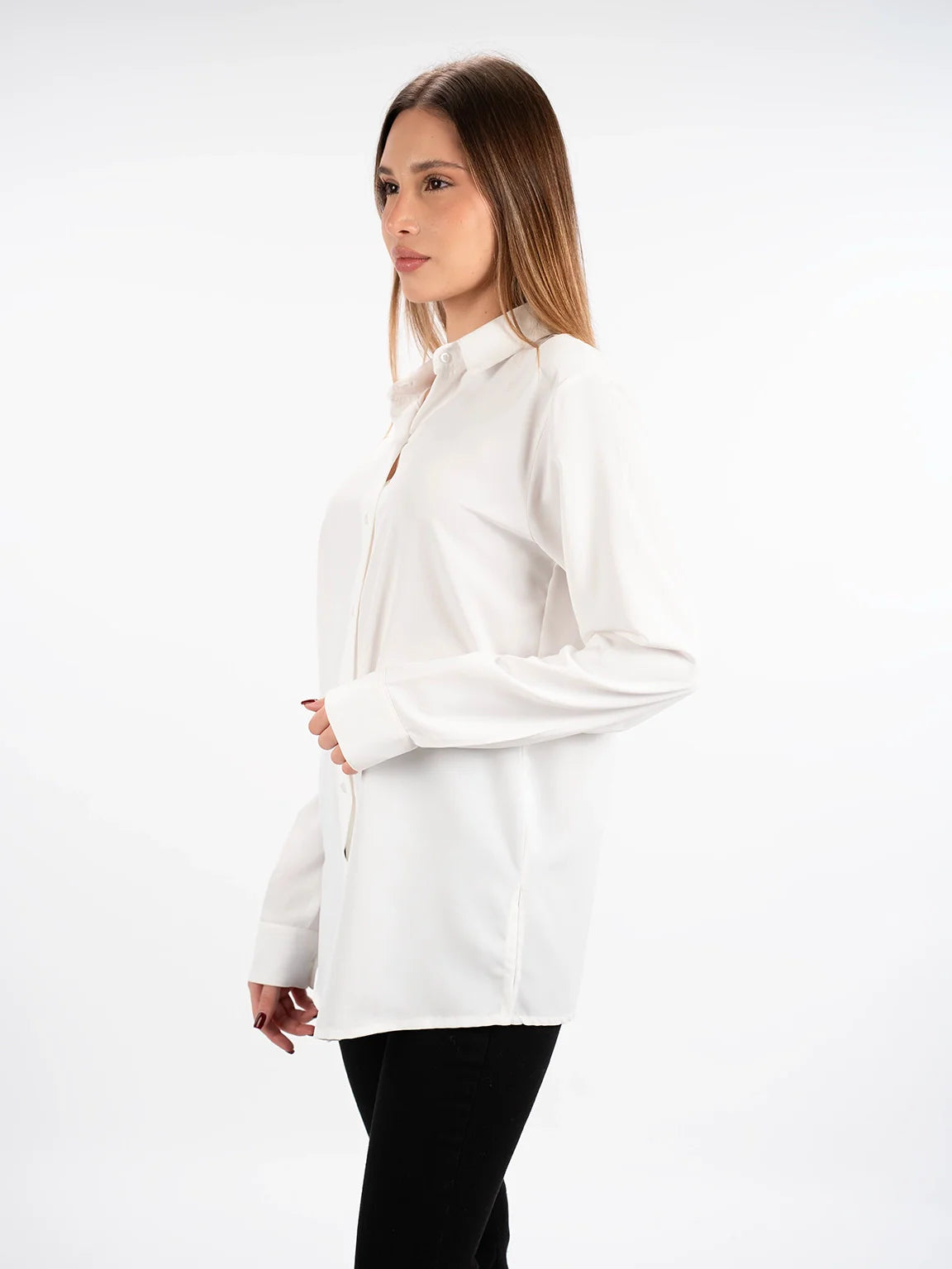 Long Sleeved White Shirt With Button To Close