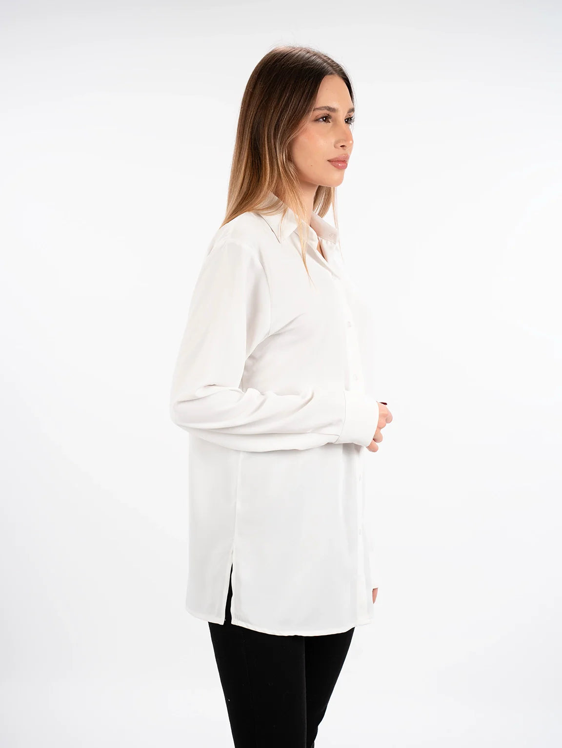 Long Sleeved White Shirt With Button To Close