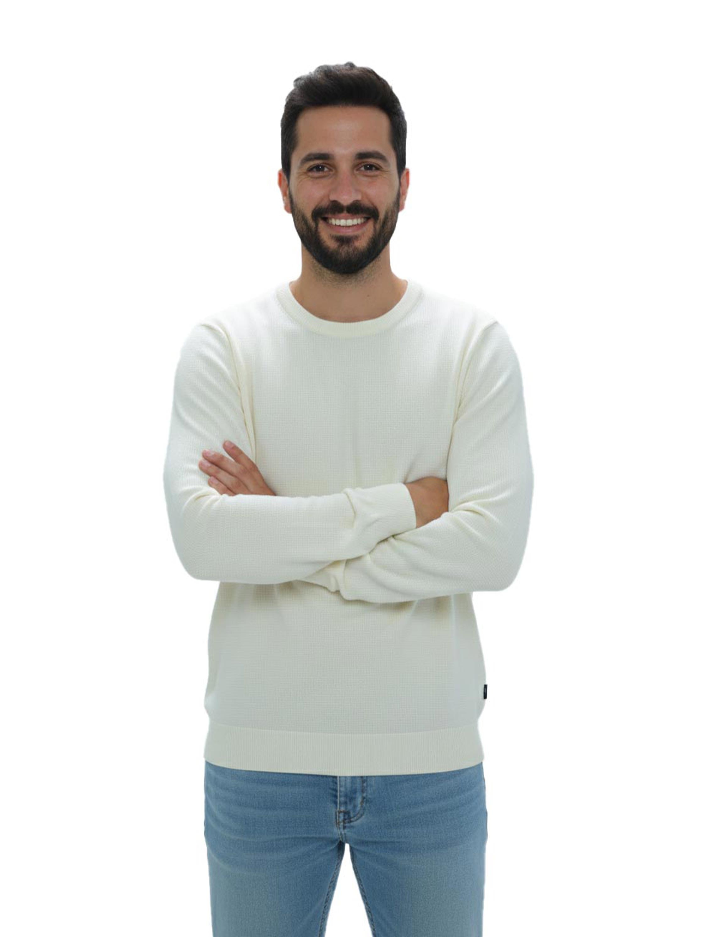 Round Neck Knitwear Offwhite Pullover