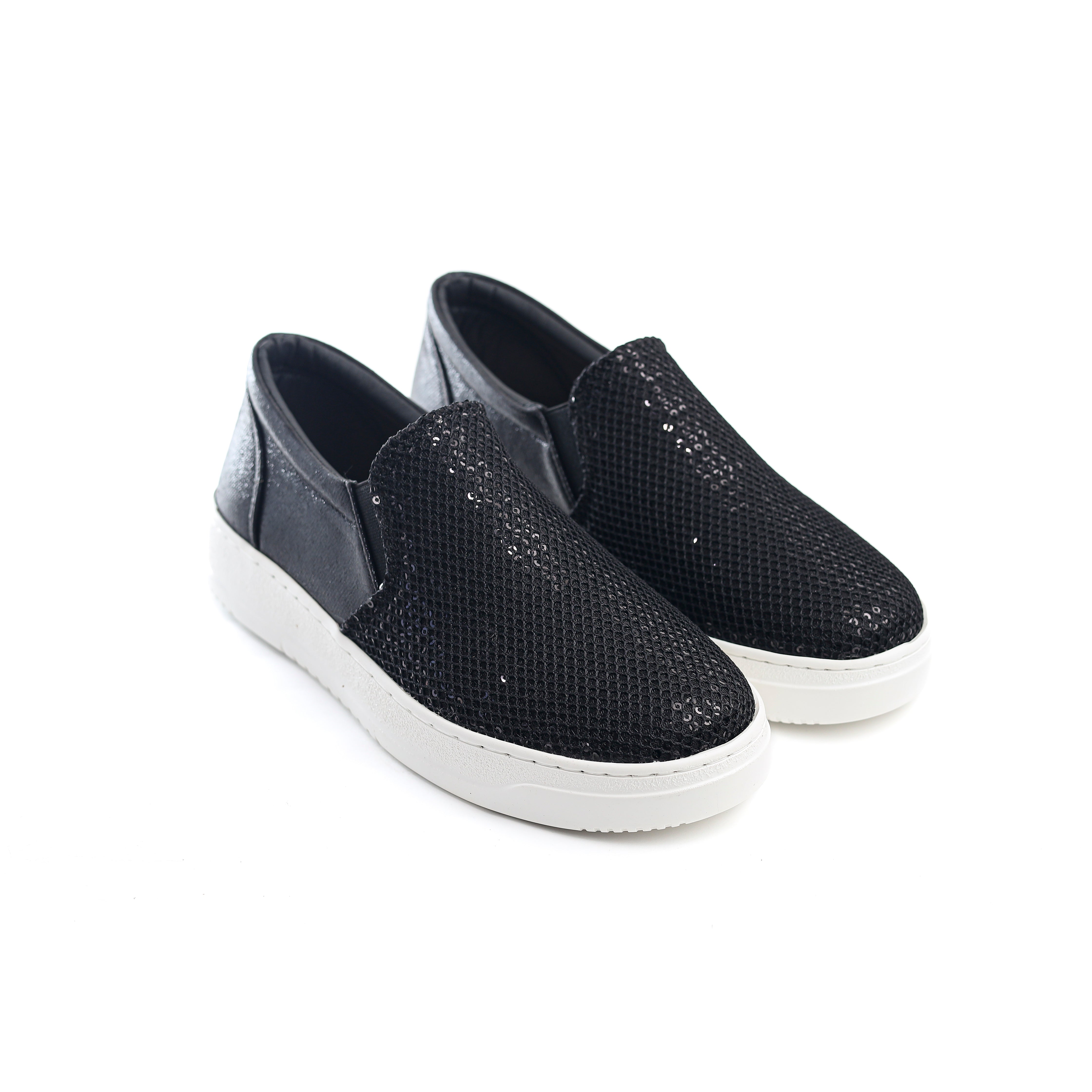 Black Canvas Sneakers Without Laces