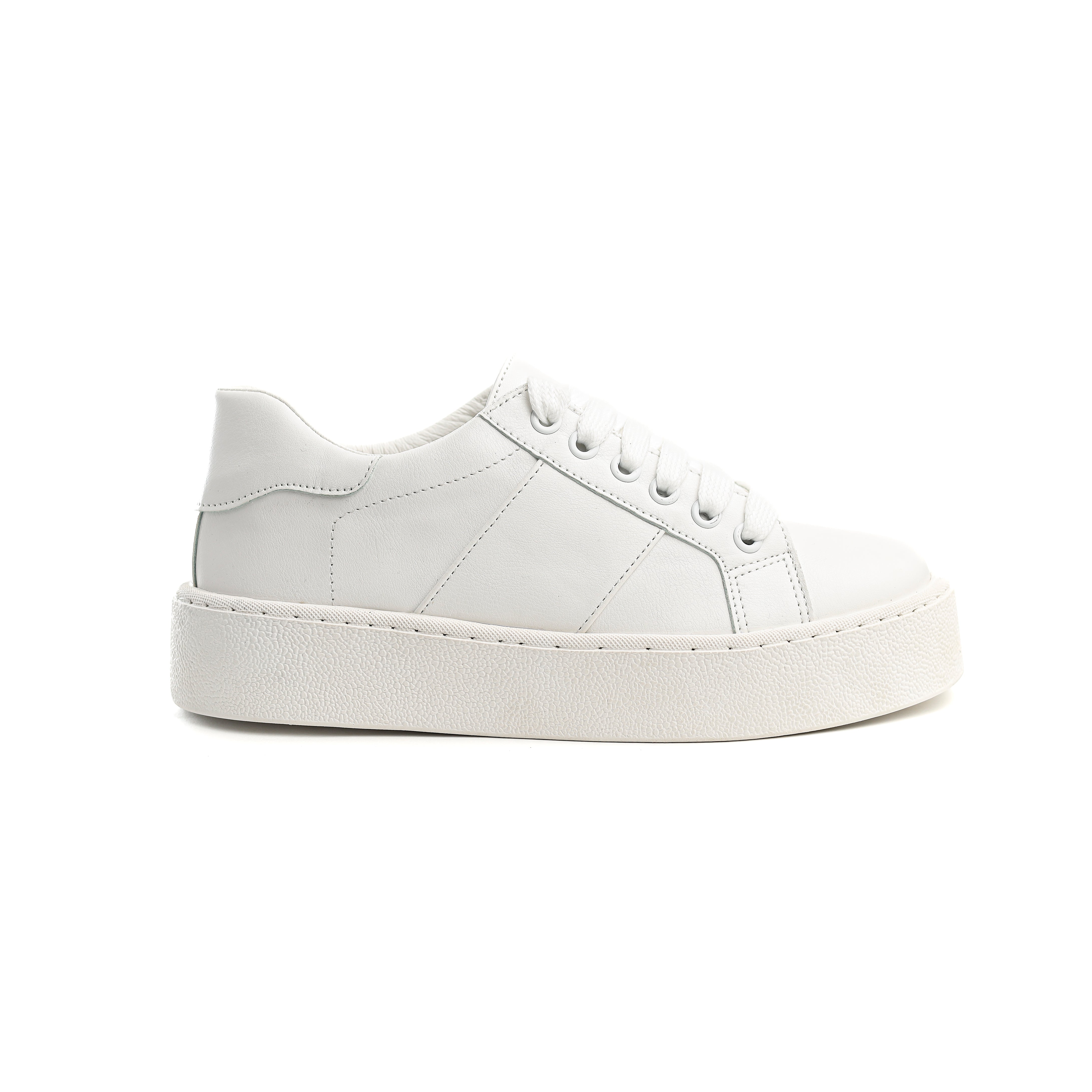 Leather Lacing White Shoes
