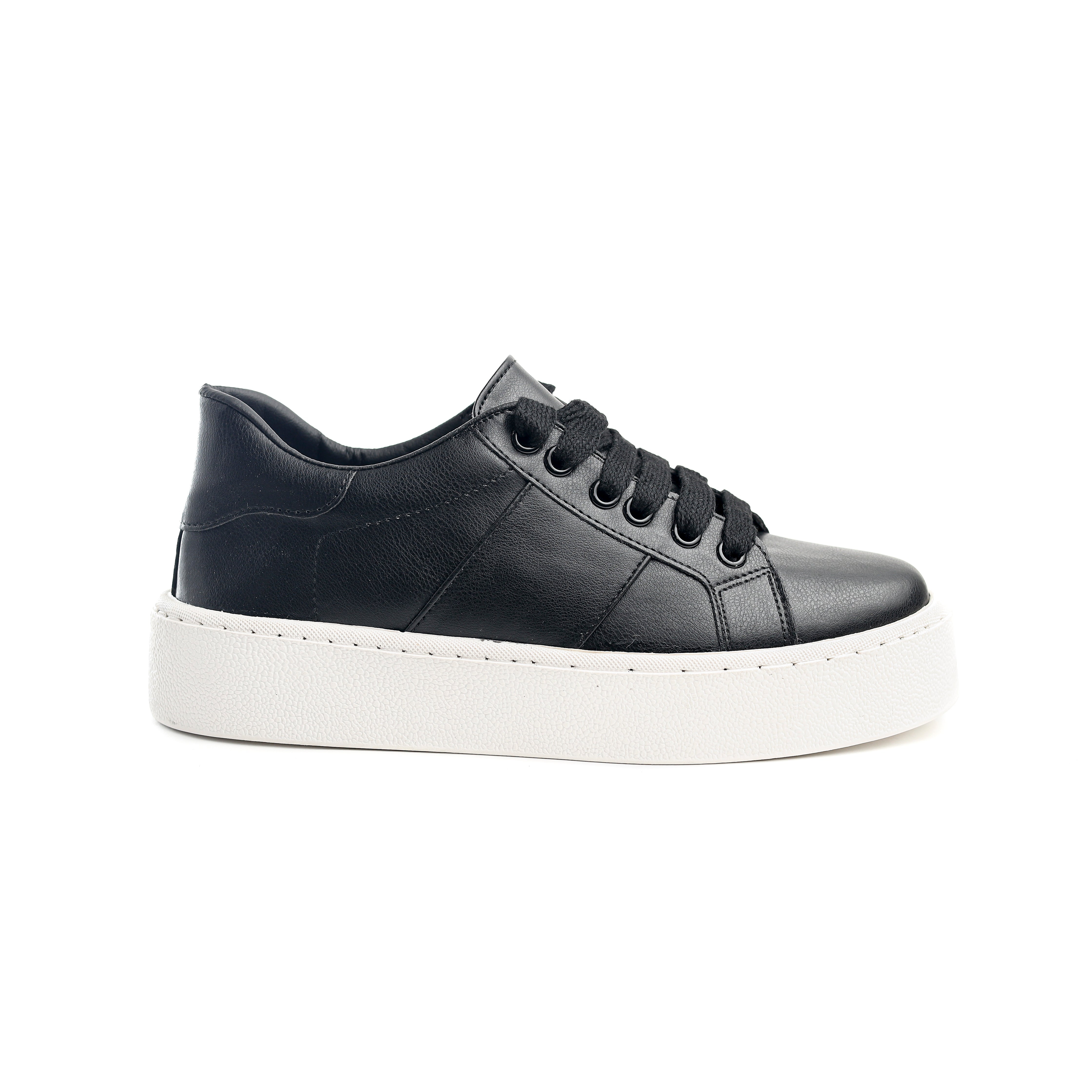 Leather Lacing Black Shoes