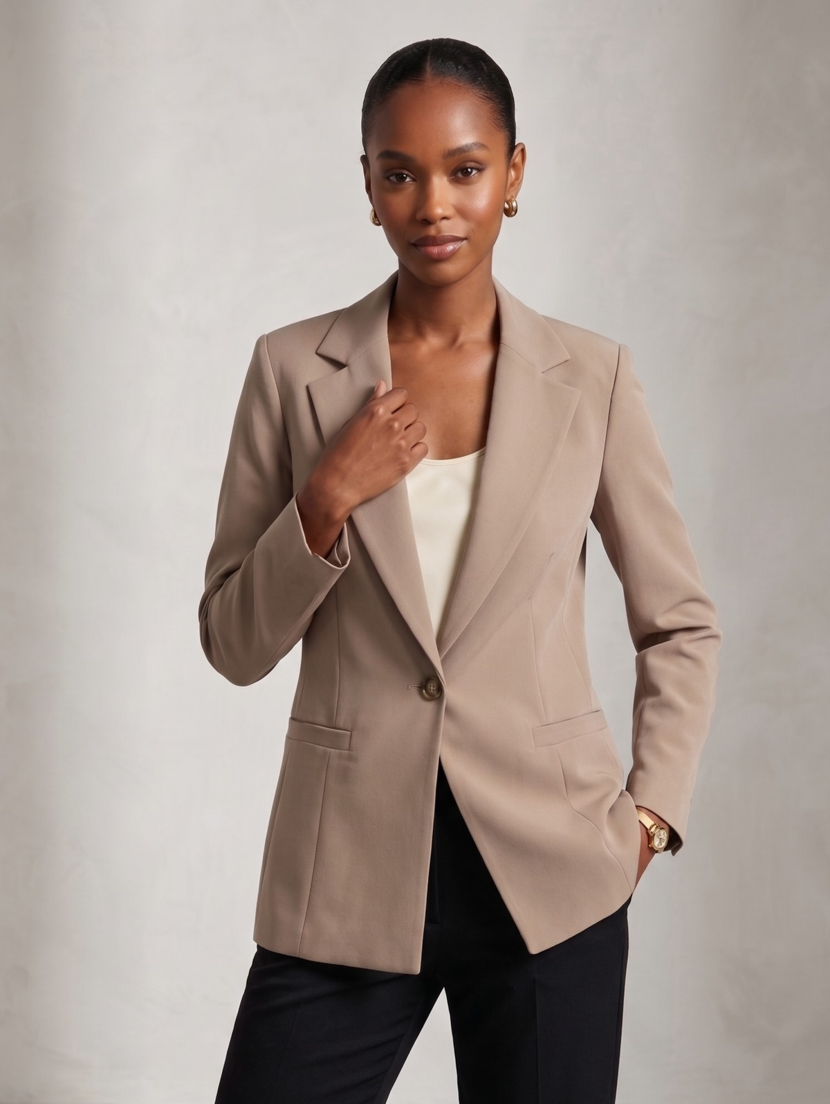 D.Beige Single Breasted Blazer with Notched Lapels