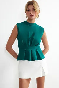 Trendyol Green Crew Neck Sleeveless Blouse