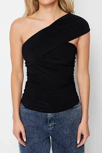 Trendyol Black One Shoulder Detailed Knitted Blouse
