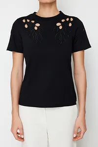 Trendyol Embroidery Pattern Black T-shirt