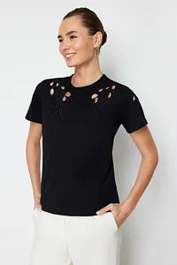 Trendyol Embroidery Pattern Black T-shirt
