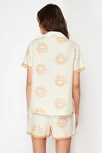 Trendyol Sun Patterned Off White Pajama Set