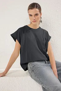 Trendyol Anthracite Cotton T-shirt With Pocket Attached Style