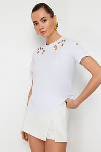 Trendyol Embroidery Pattern White T-shirt
