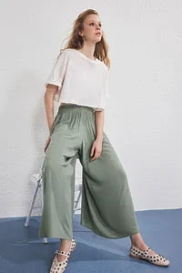 Trendyol Khaki Pant With Extra Wide Leg