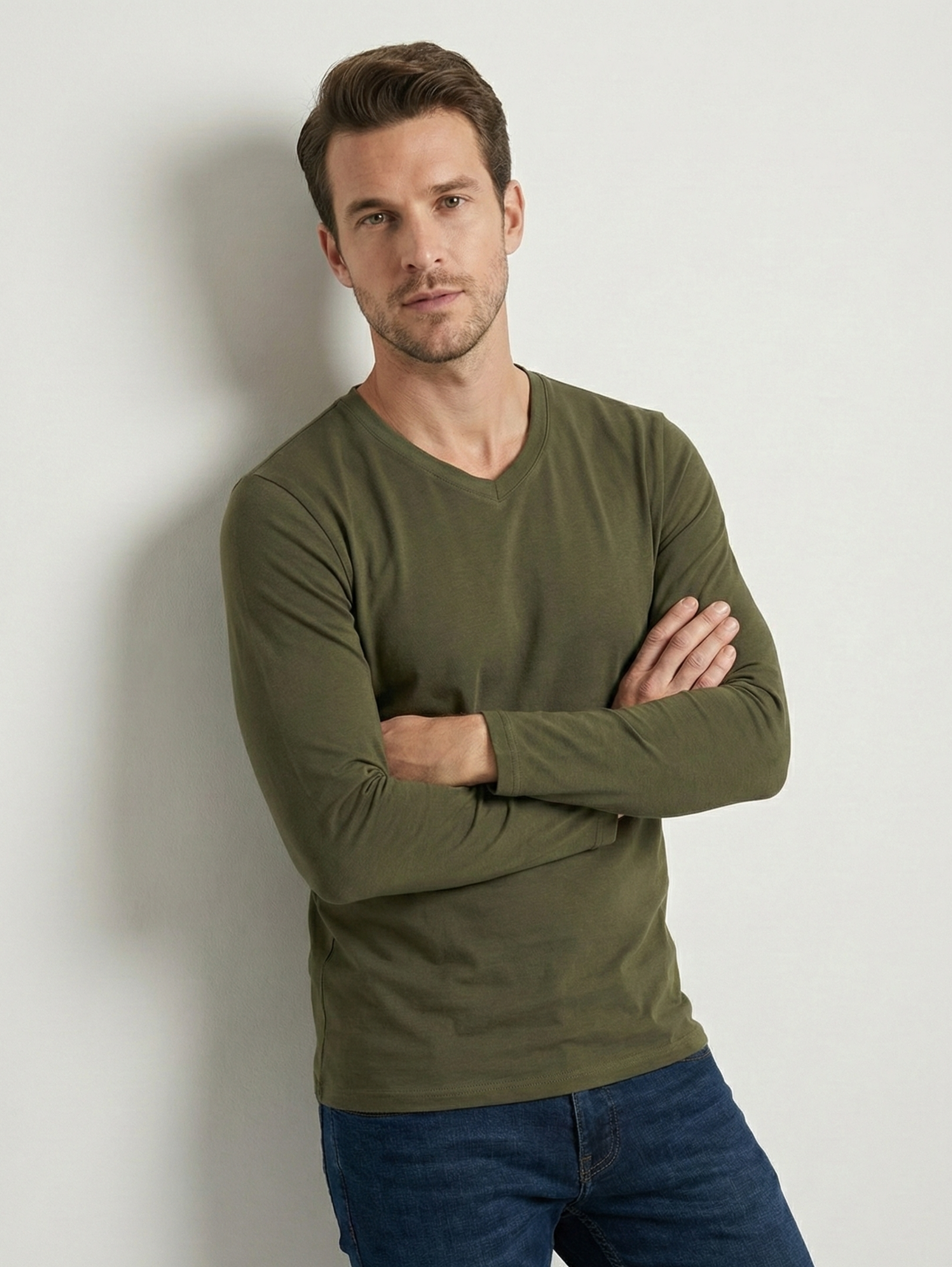 Jack Dapper Long Sleeved Olive Basic V-Neck