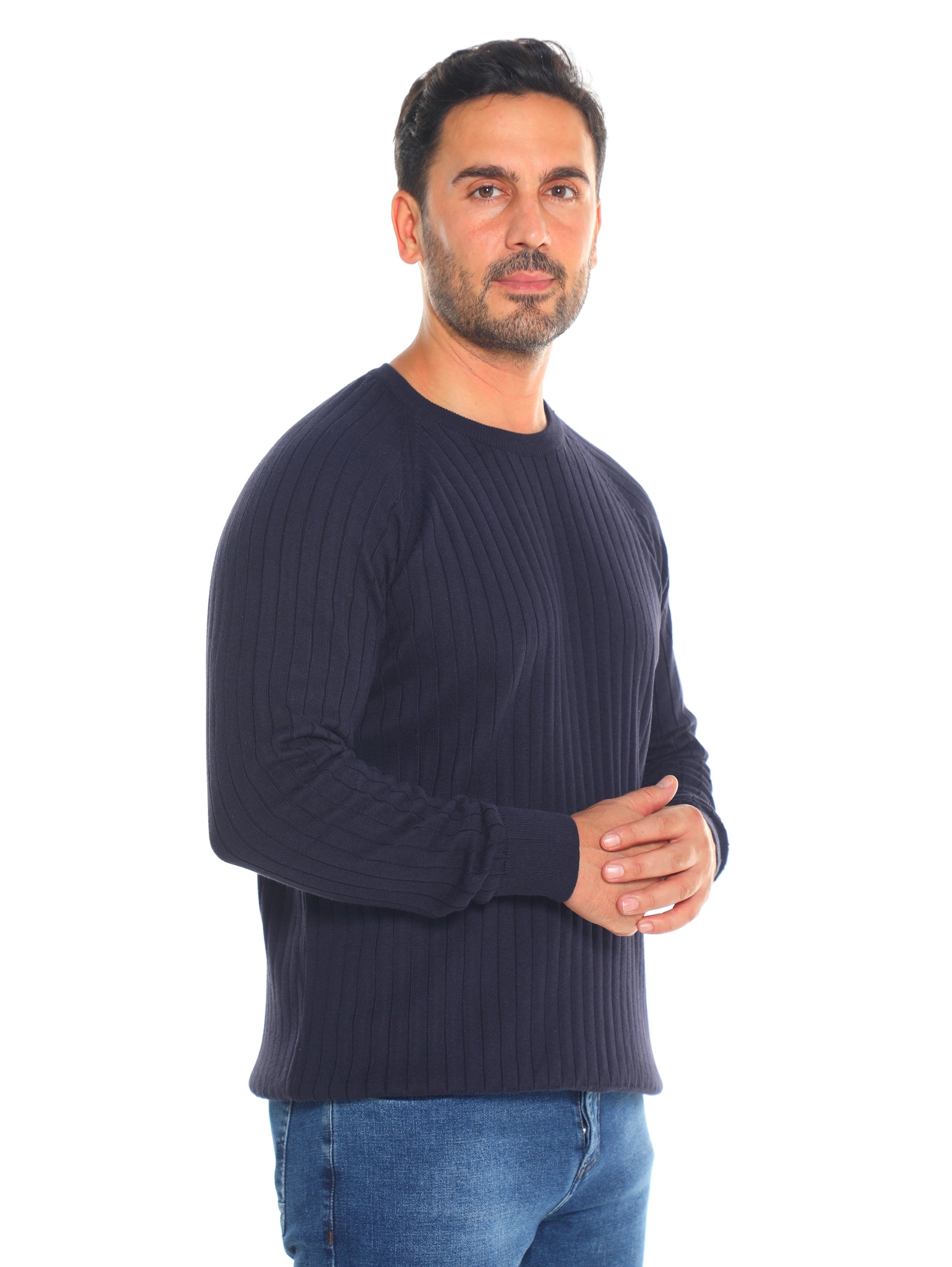 Round Neck Navy Pullover