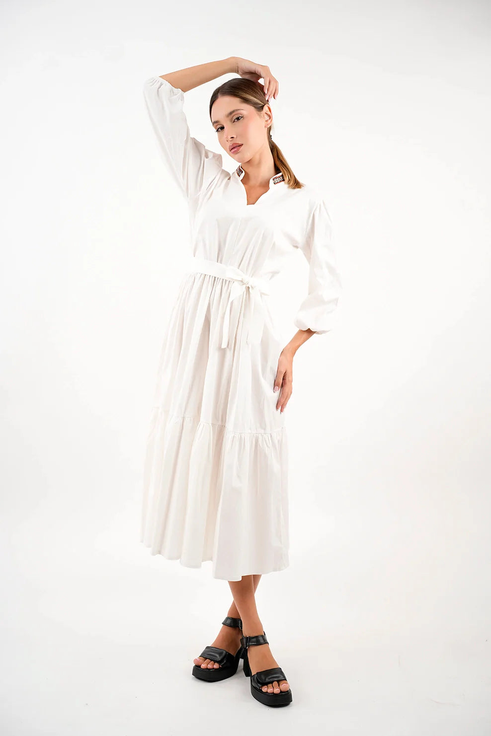 Long Sleeved White Dress With Wing Collar