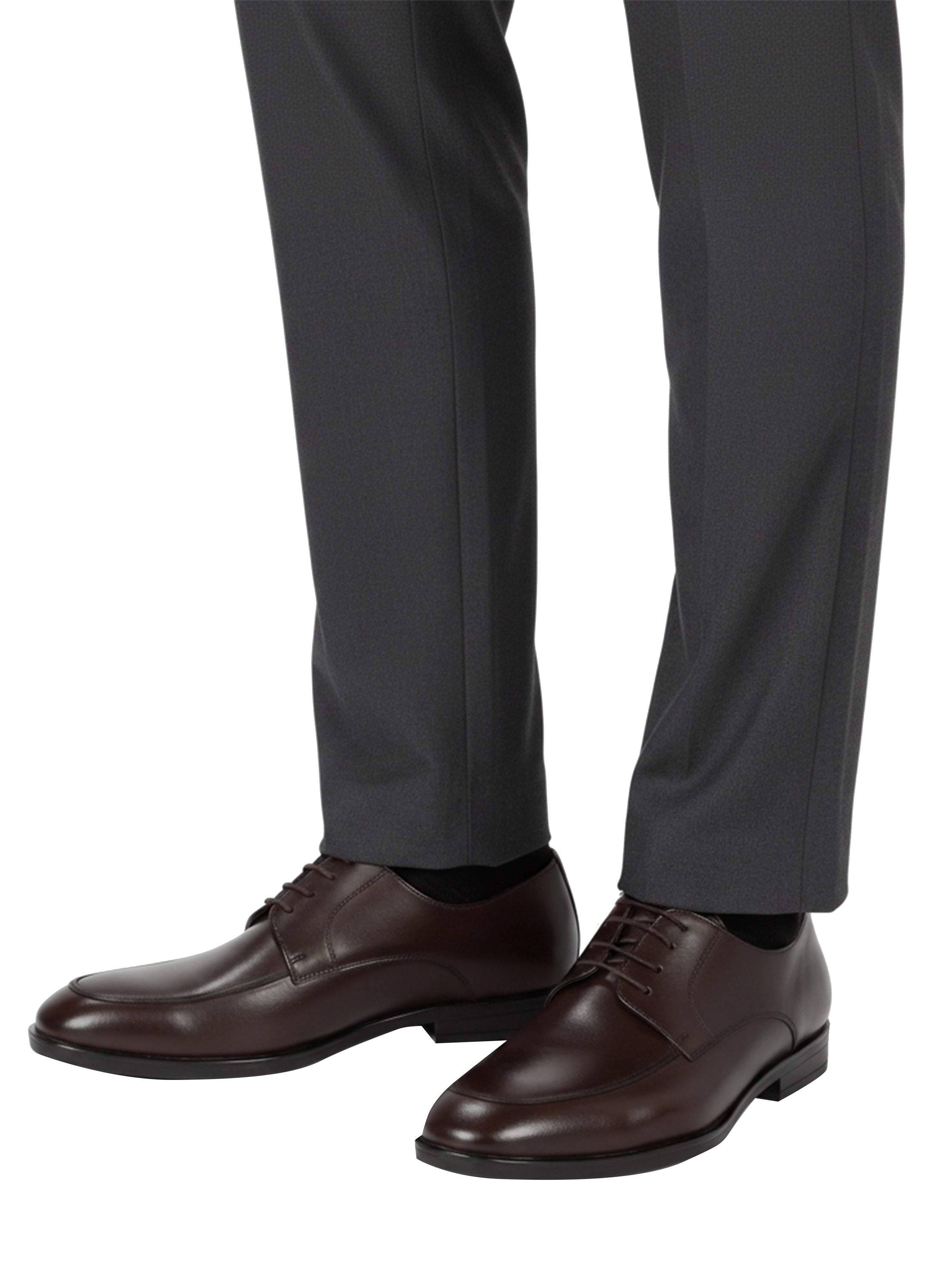 Brown Classic Shoes With Lace-Up Design