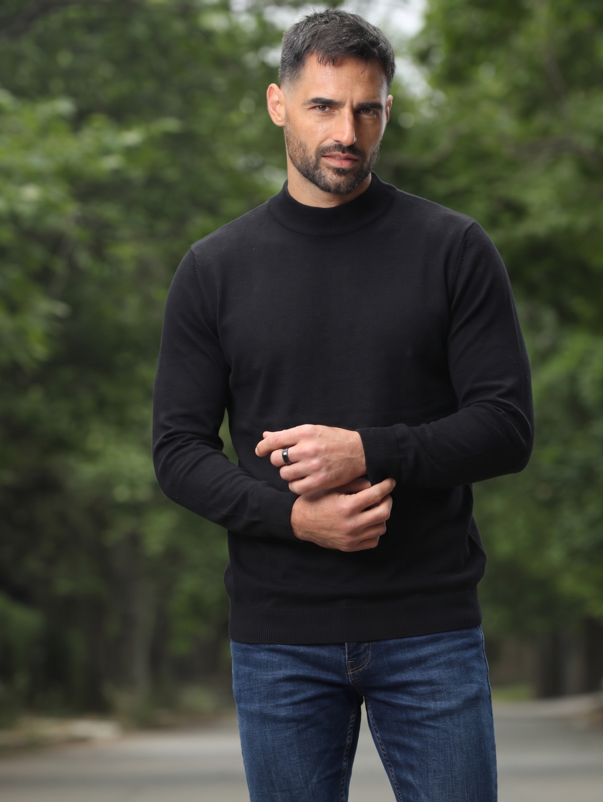 Black Mock Neckline Pullover