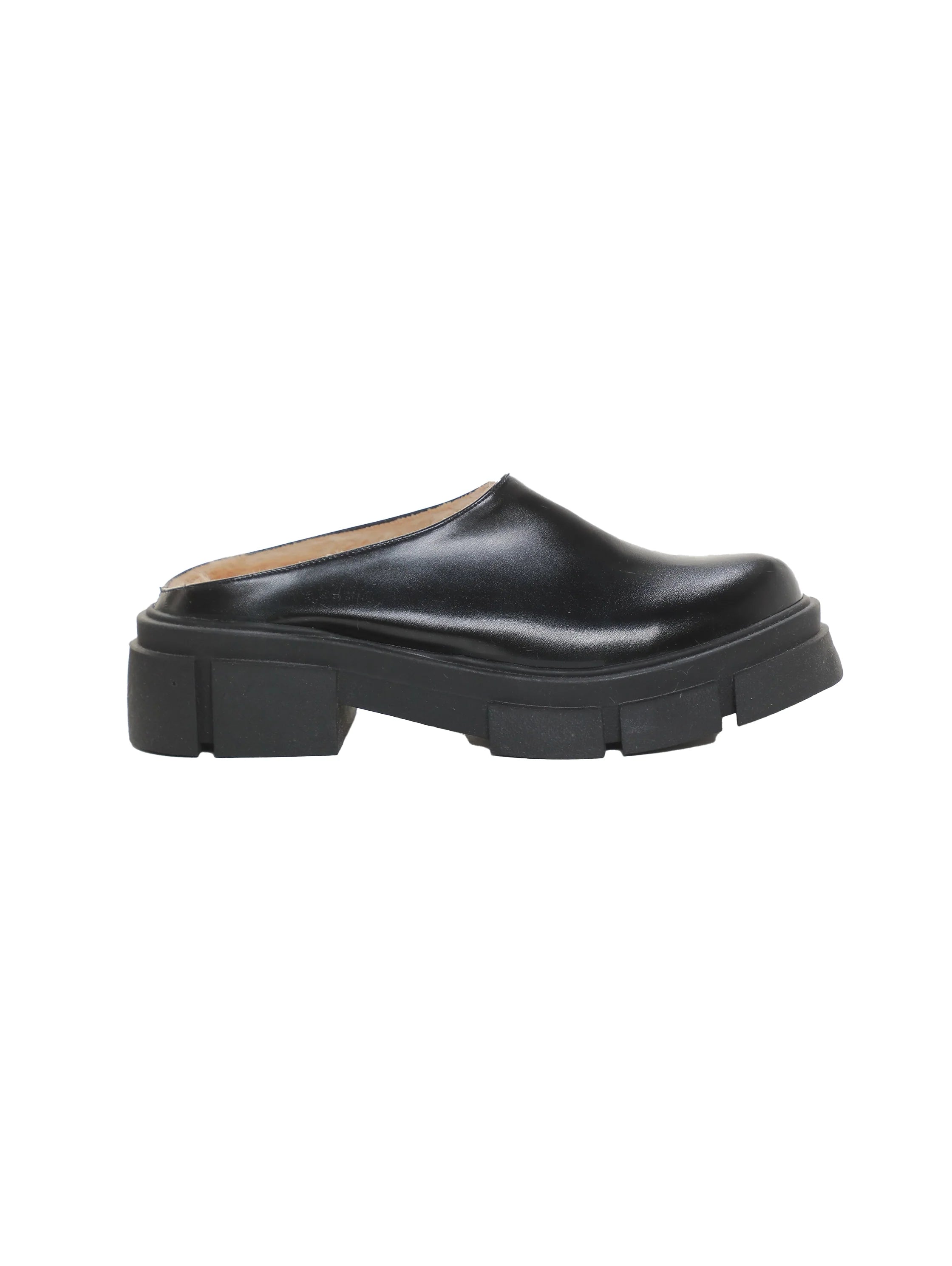Black Slip On Clogs Shoes
