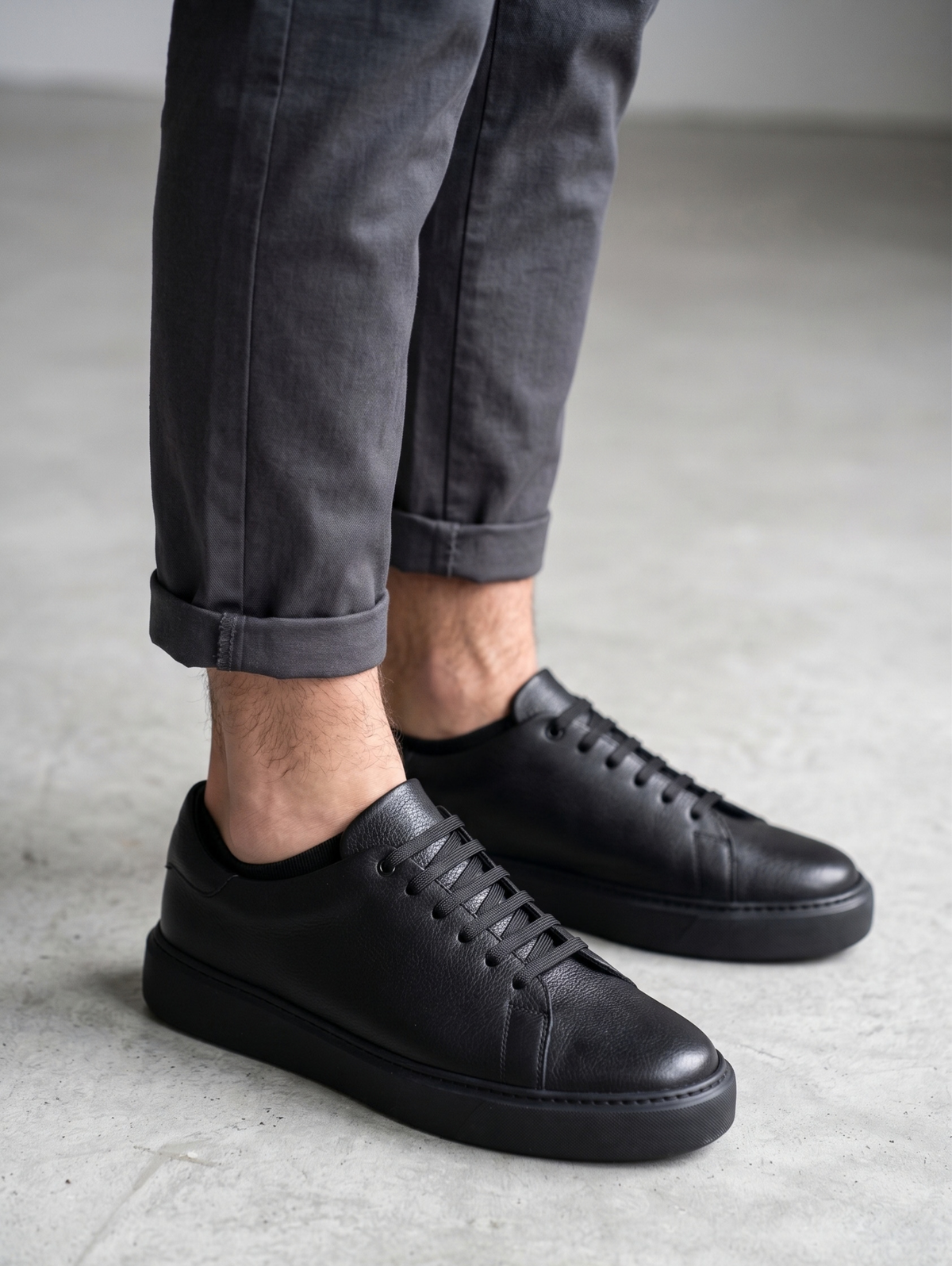 Black Low-Top Grain Leather Sneakers