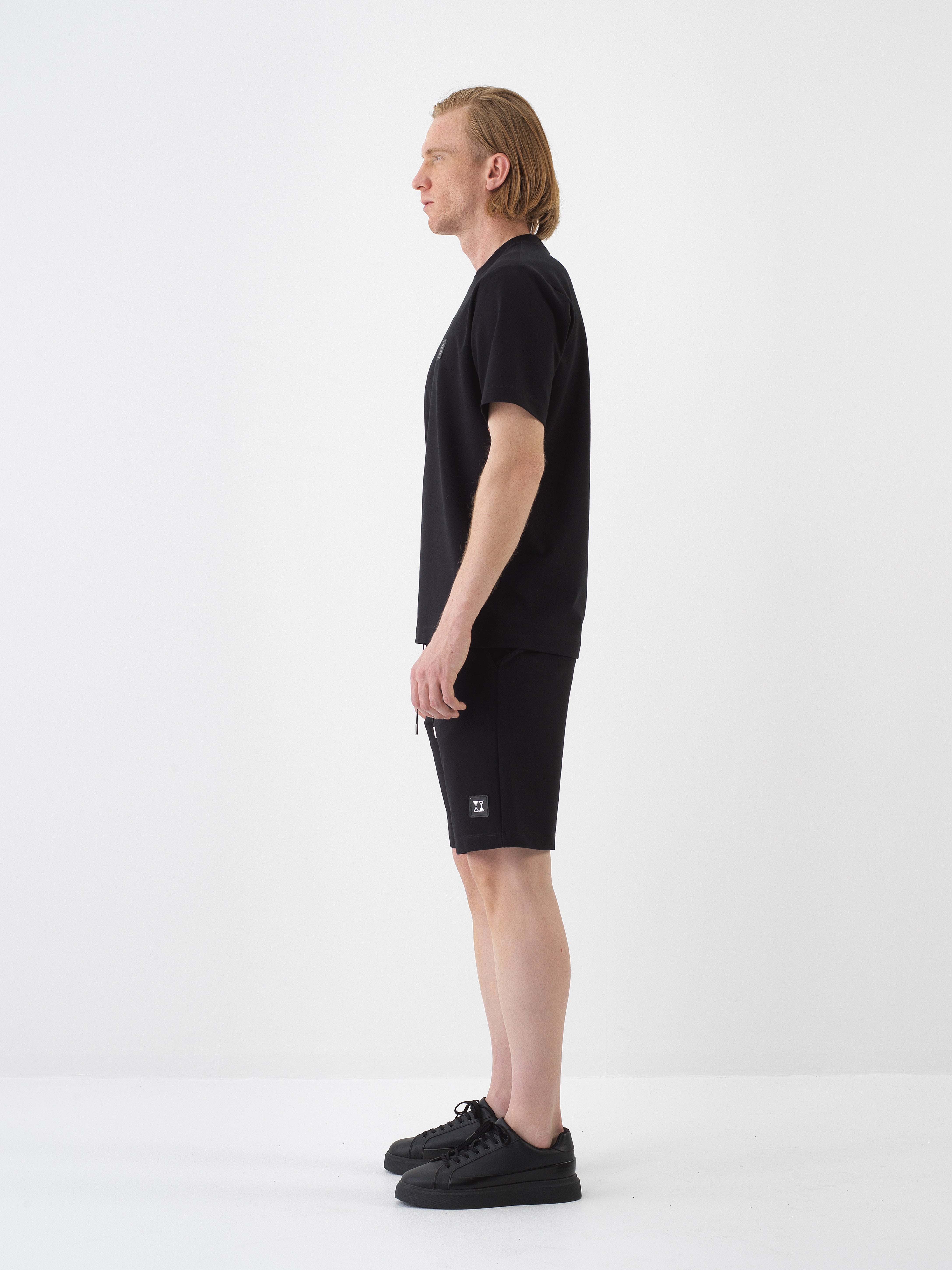 Xint Black Short With Elastic Waist