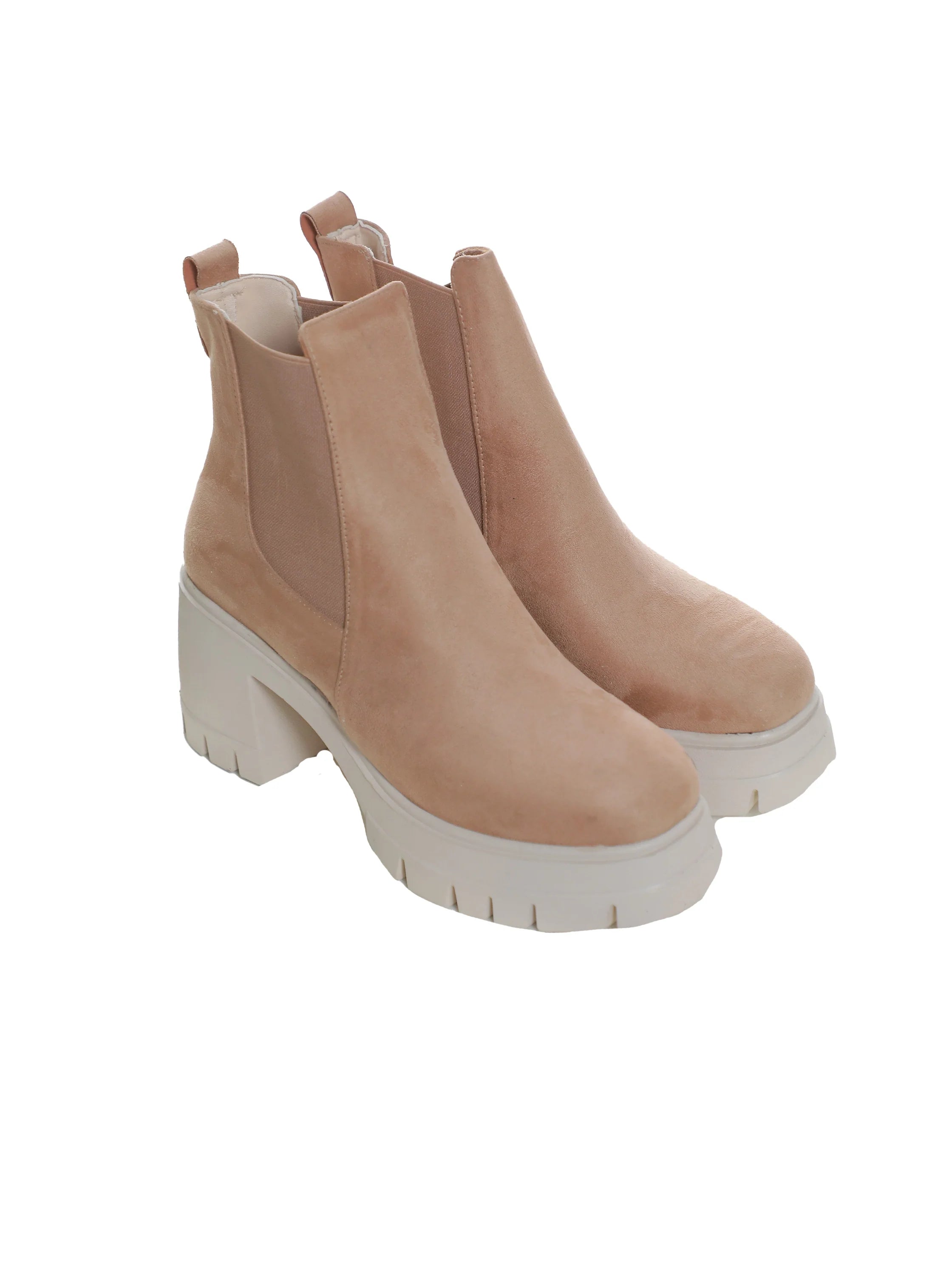 Beige Ankle Boot With Western Style